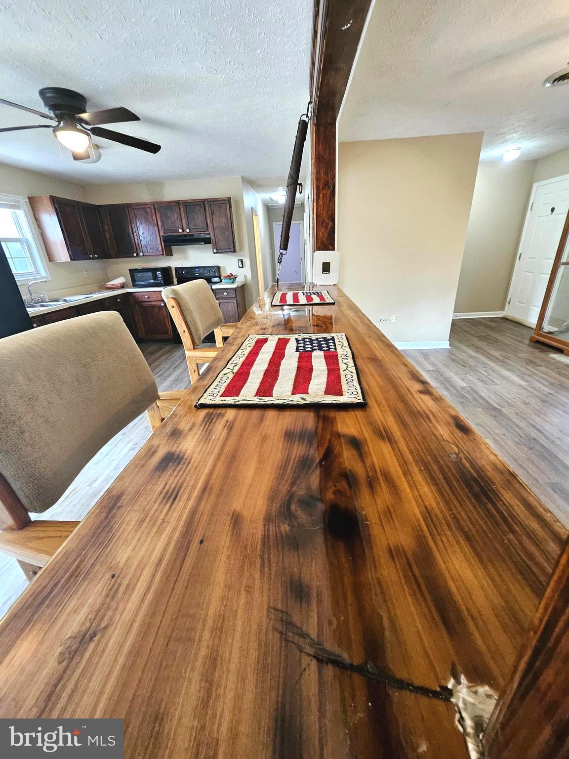 FAIRVIEW ESTATES - Residential