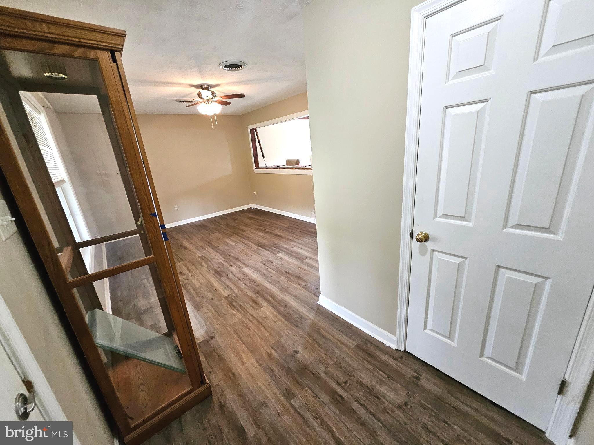 FAIRVIEW ESTATES - Residential