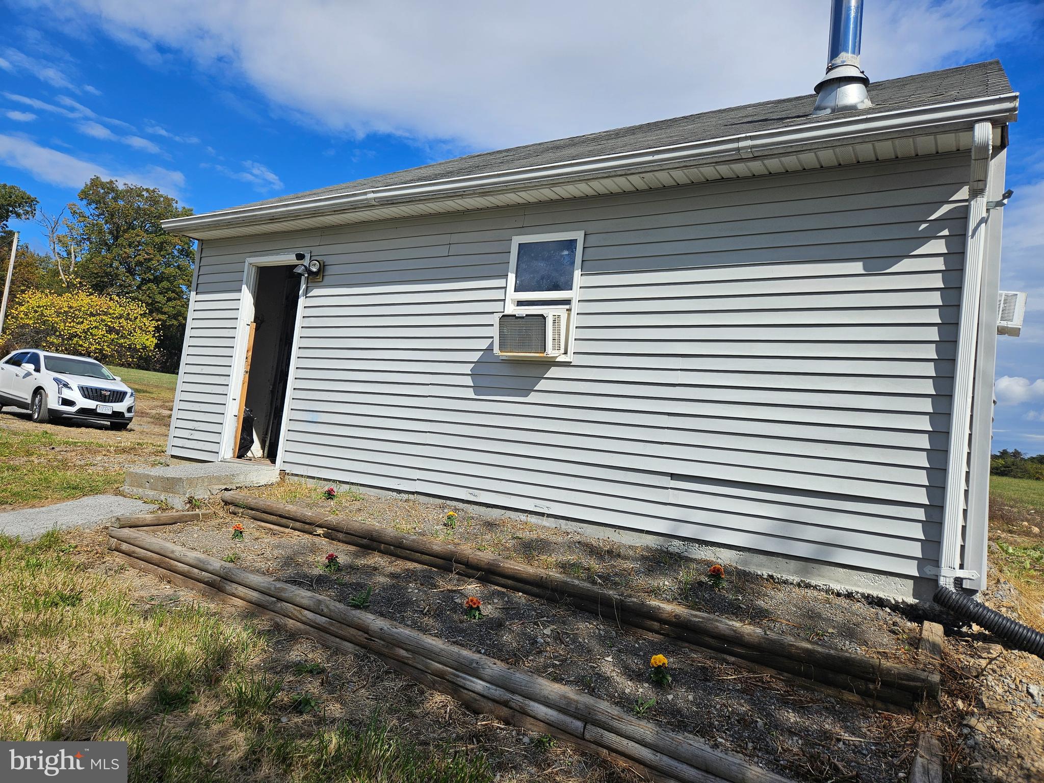 FAIRVIEW ESTATES - Residential