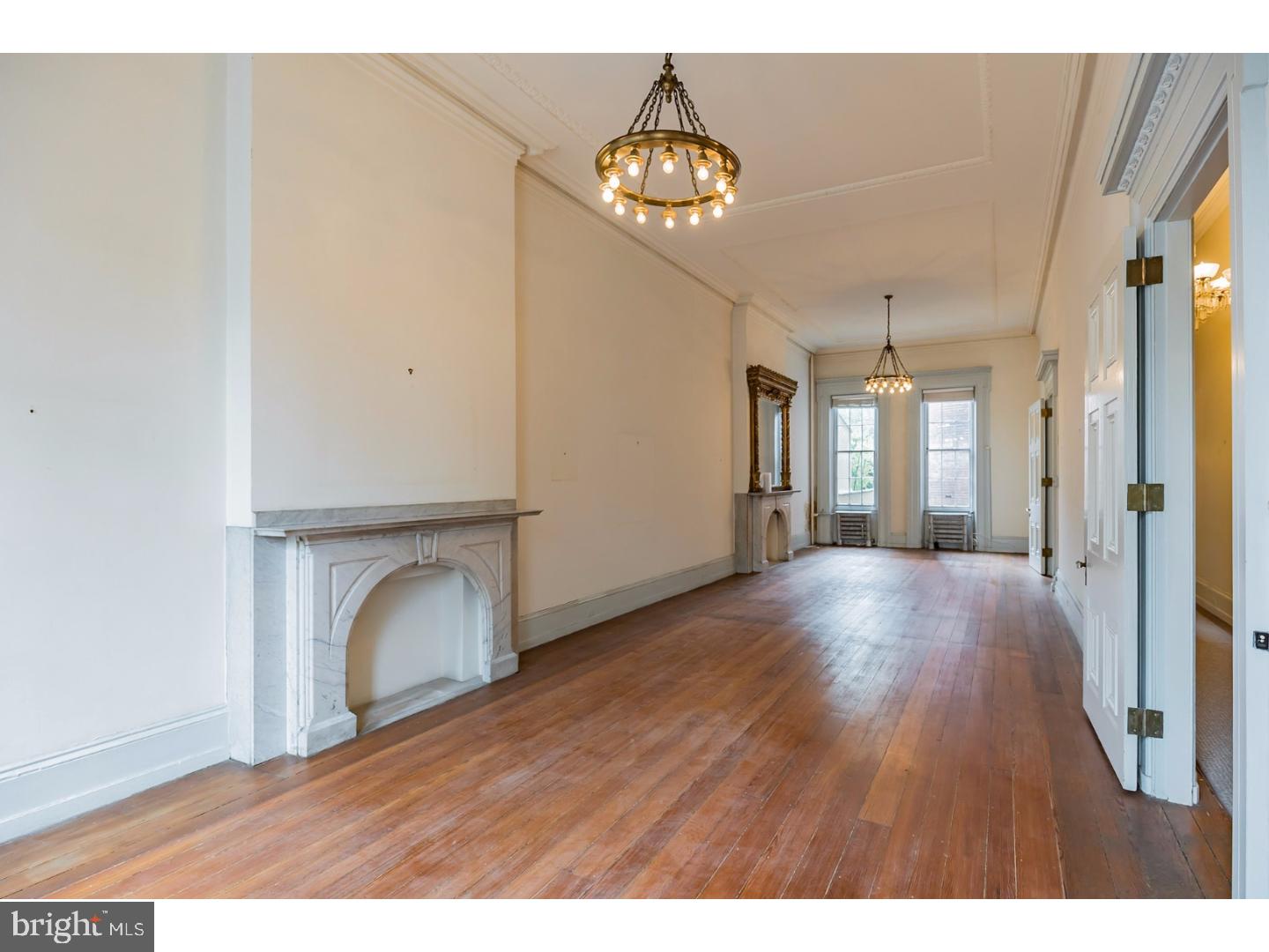 SOCIETY HILL - Residential