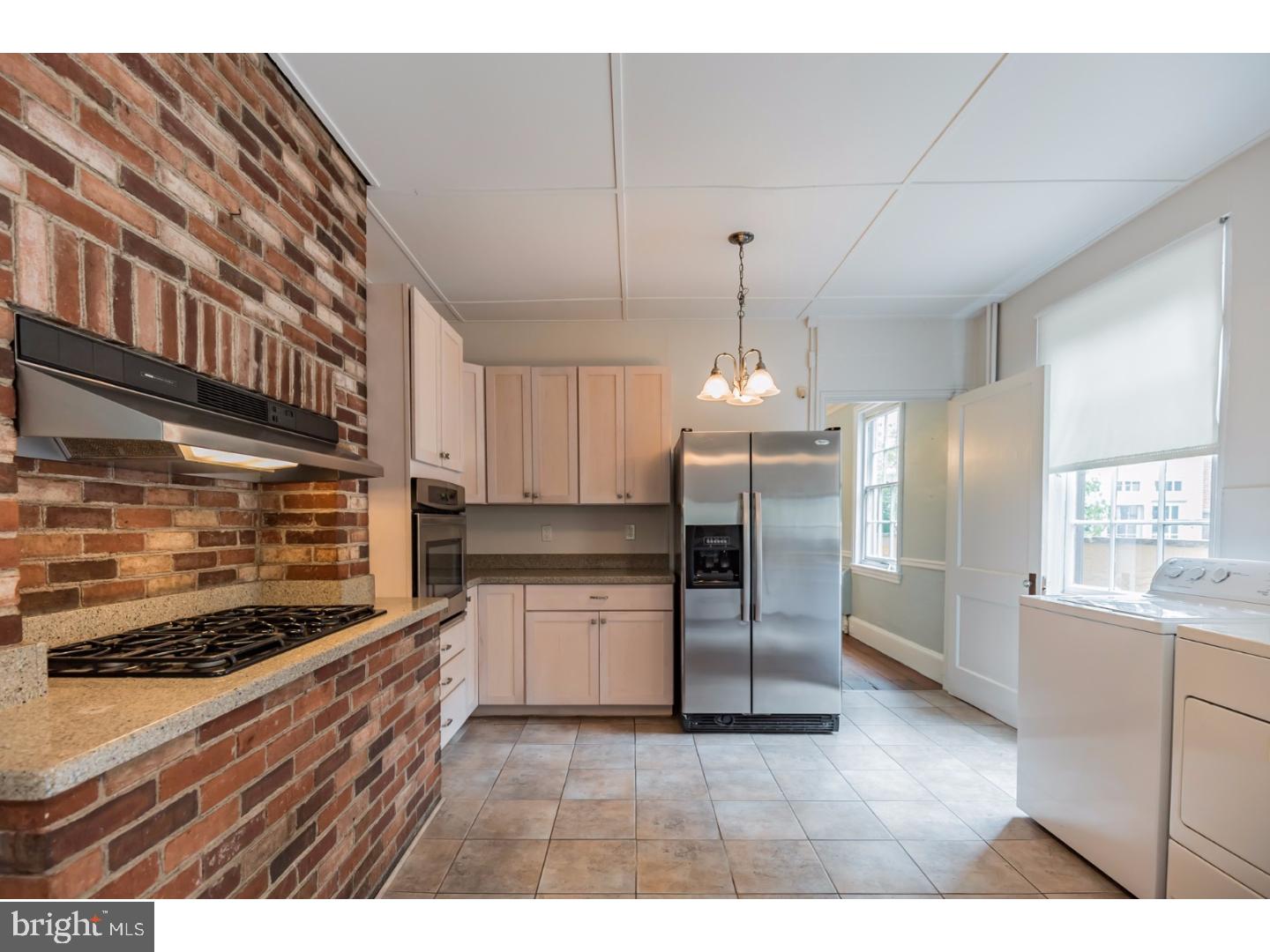 SOCIETY HILL - Residential