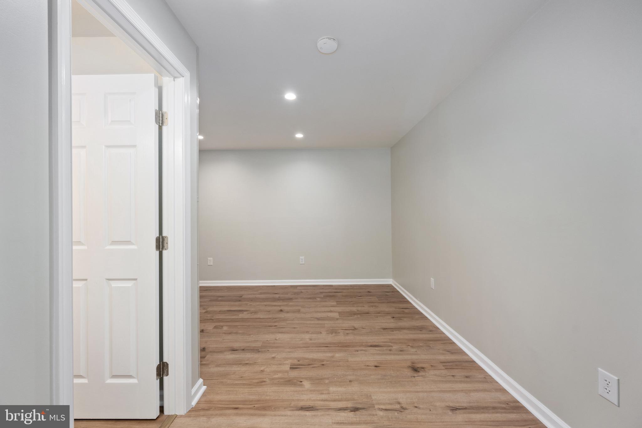 STAFFORD LAKES VILLAGE - Residential