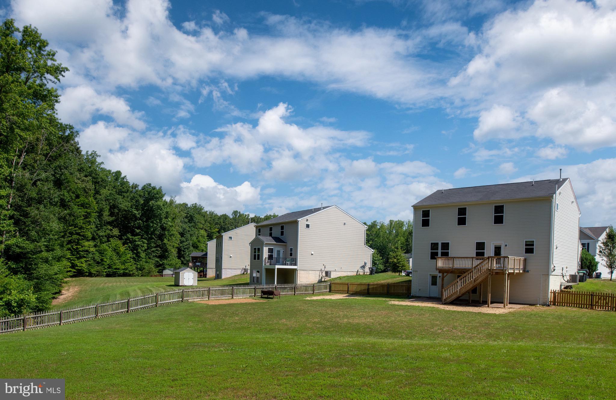 STAFFORD LAKES VILLAGE - Residential