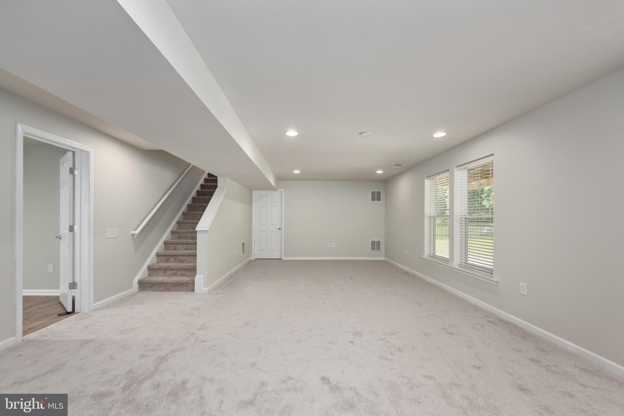 STAFFORD LAKES VILLAGE - Residential