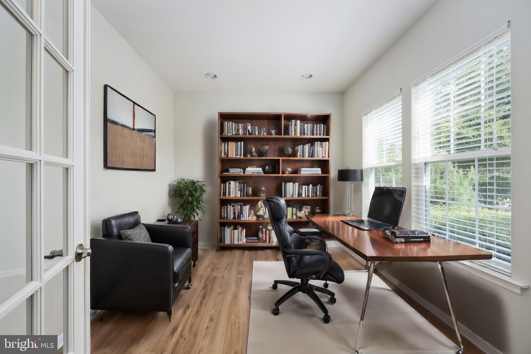 STAFFORD LAKES VILLAGE - Residential