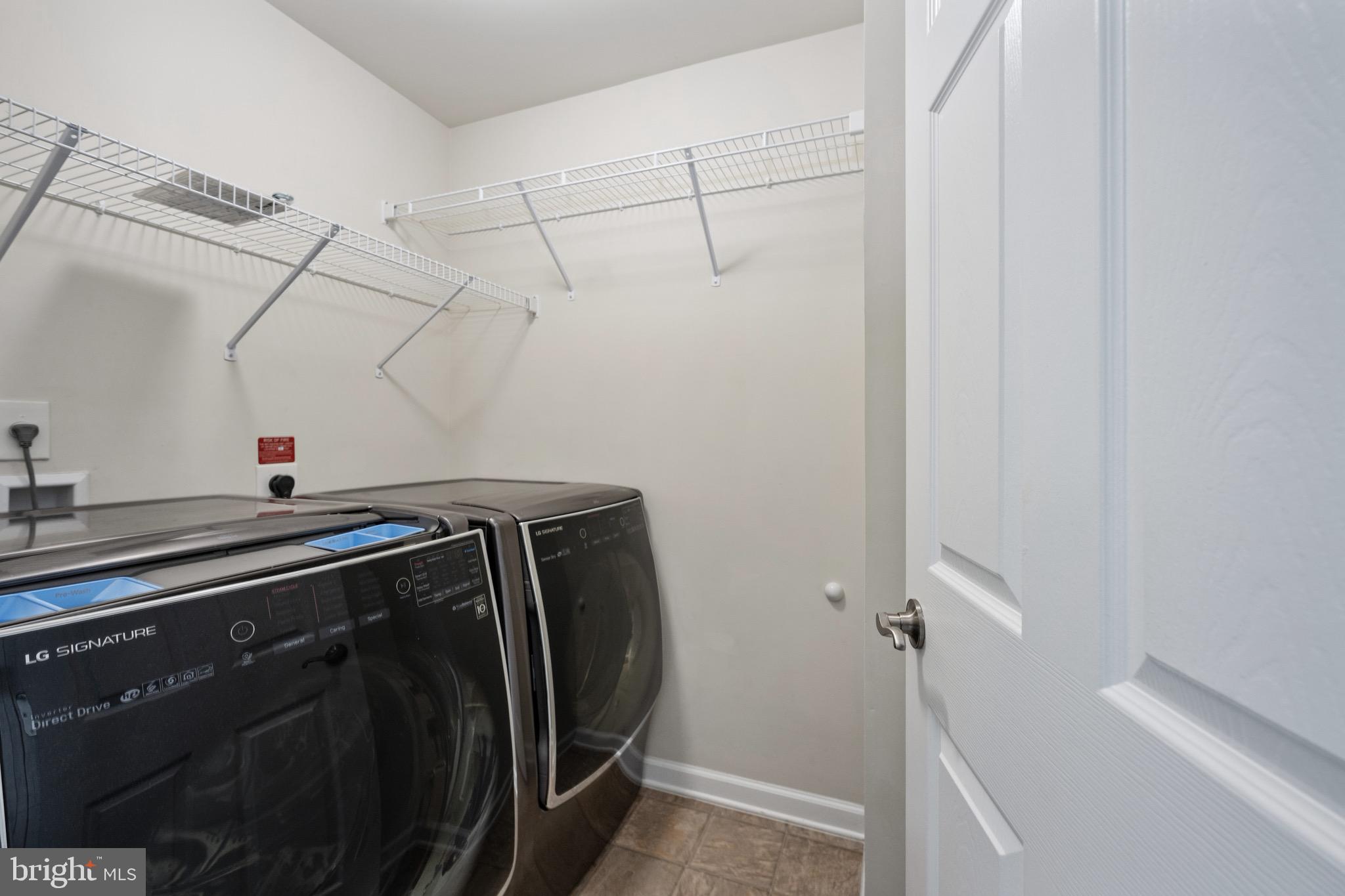 STAFFORD LAKES VILLAGE - Residential