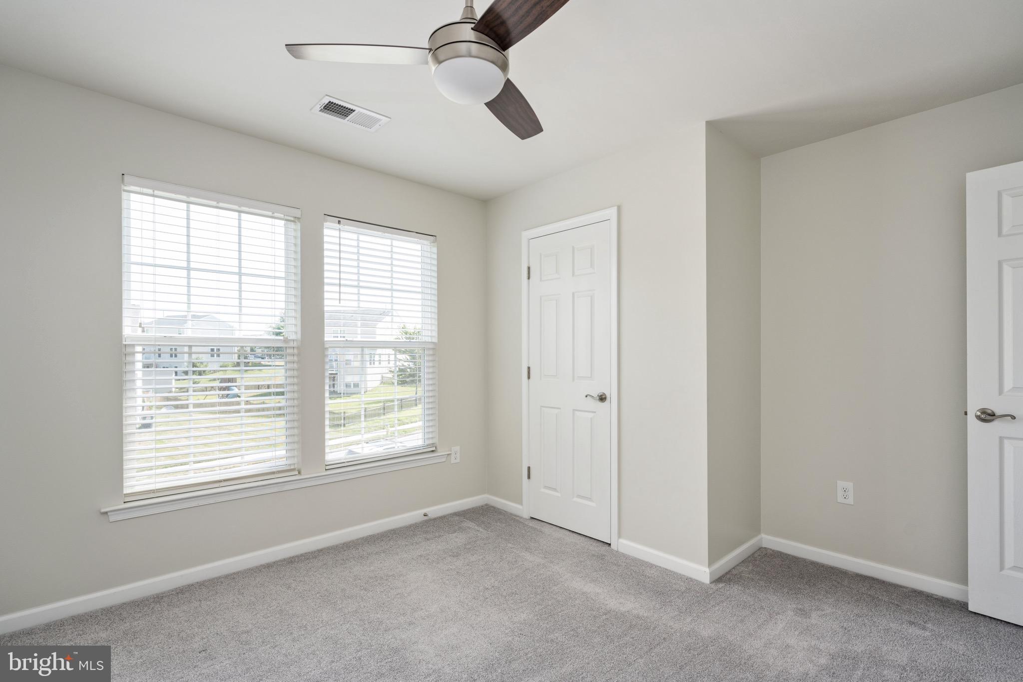 STAFFORD LAKES VILLAGE - Residential