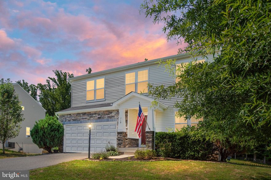 THIS BEAUTIFUL HOME IS MOVE IN READY!!!!!YOU WILL LOVE THE OPEN FLOOR PLAN WITH ALL THE  UPDATED FLOORING THROUGH OUT THE HOME. THE FIRST ROOM WHEN YOU WALK INTO THE HOME HAS FRENCH DOORS . THIS ROOM COULD BE USED AS AN OFFICE OR SITTING ROOM. THE GOURMET KITCHEN HAS TOP OF THE LINE STAINLESS STEEL APPLIANCES, BEAUTIFUL WOOD CABINETRY AND GRANITE COUNTERTOPS. THE UPPER FLOOR HAS A BONUS ROOM AT THE TOP OF THE STAIRS THAT COULD BE USED AS A SECOND FAMILY/REC. RM. LAUNDRY ROOM IS ALSO ON THE UPPER LEVEL. ALL THE BEDROOMS ARE GREAT SIZES. PRIMARY BEDROOM AND BATH ARE NICE AND LARGE WITH A SPACIOUS WALK IN CLOSET. THE BASEMENT IS NICE AND BRIGHT WITH WINDOWS AND A WALK OUT DOOR. THERE IS A ROOM THAT COULD BE USED AS A BEDROOM (NTC) WITH A  FULL BATH. THE BACK HAS A LARGE DECK WITH STAIRS. VERY LARGE FENCED-IN FLAT LOT WHICH BACKS RIGHT UP TO LAKE MOONEY WHERE YOU CAN ENJOY KAYAKING  AND PICURESQUE VIEWS. ALL RIGHT IN YOUR OWN BACKYARD. COME SEE THIS HOME YOU WON'T BE DISSAPOINTED!!!