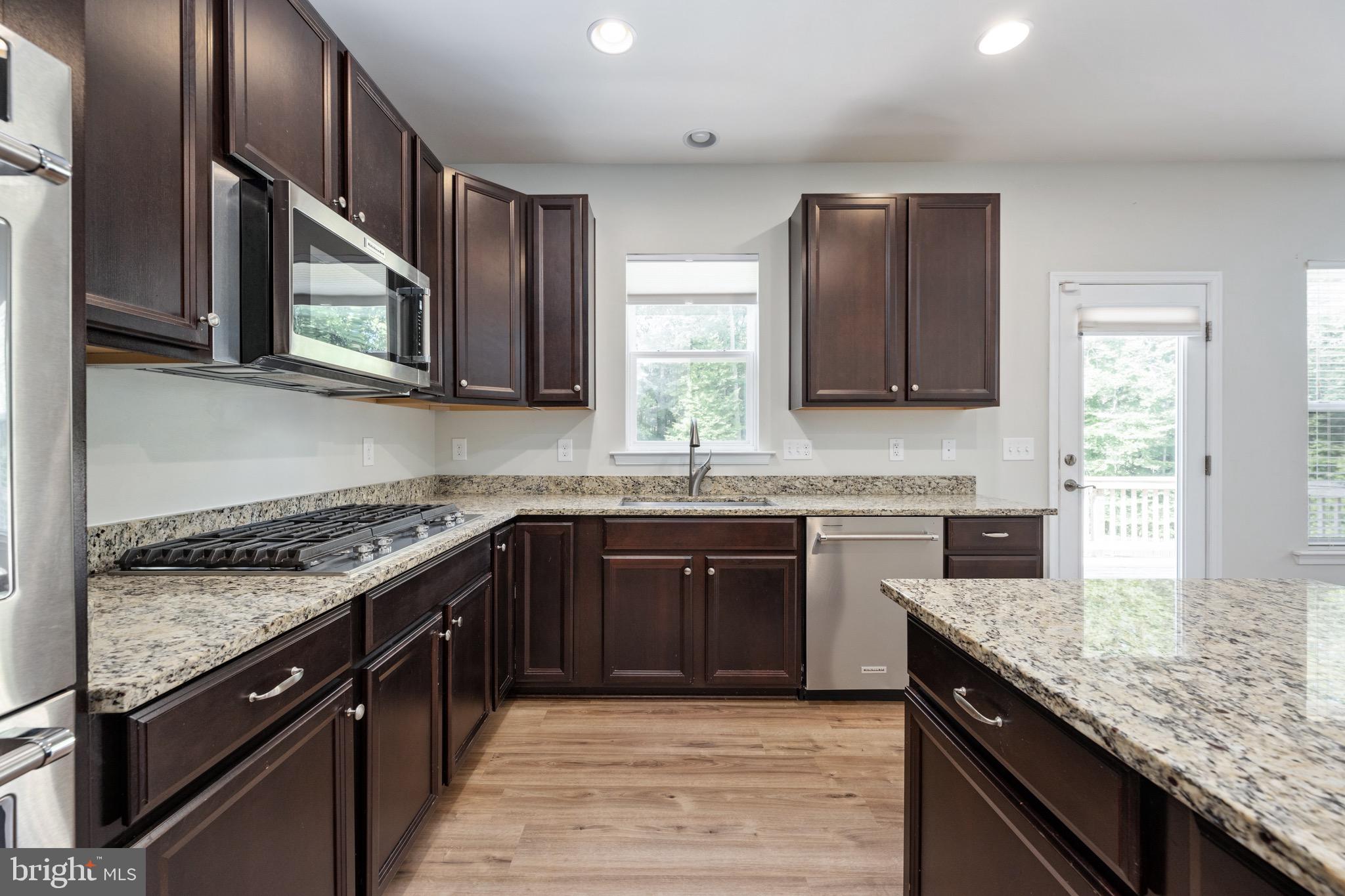 STAFFORD LAKES VILLAGE - Residential