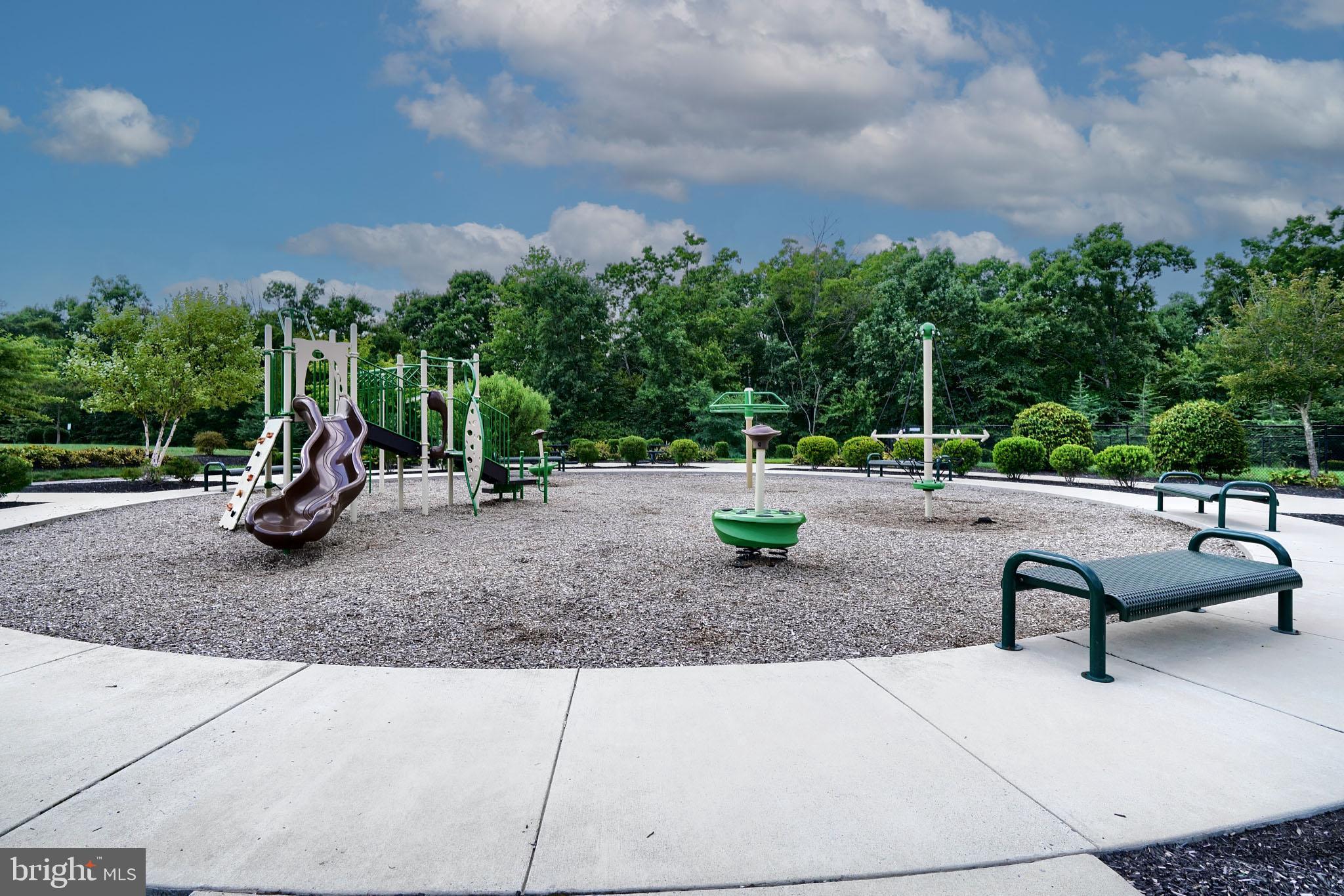 TANYARD SPRINGS - Residential