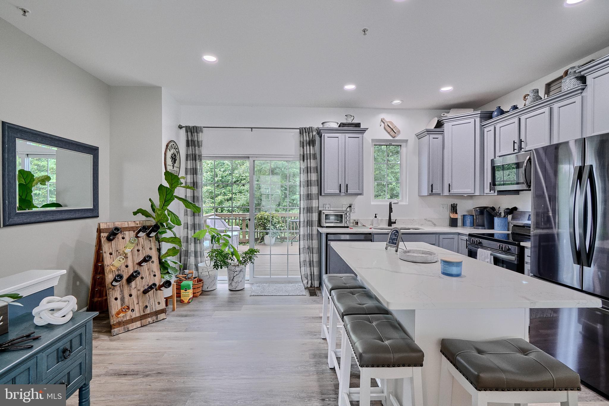 TANYARD SPRINGS - Residential