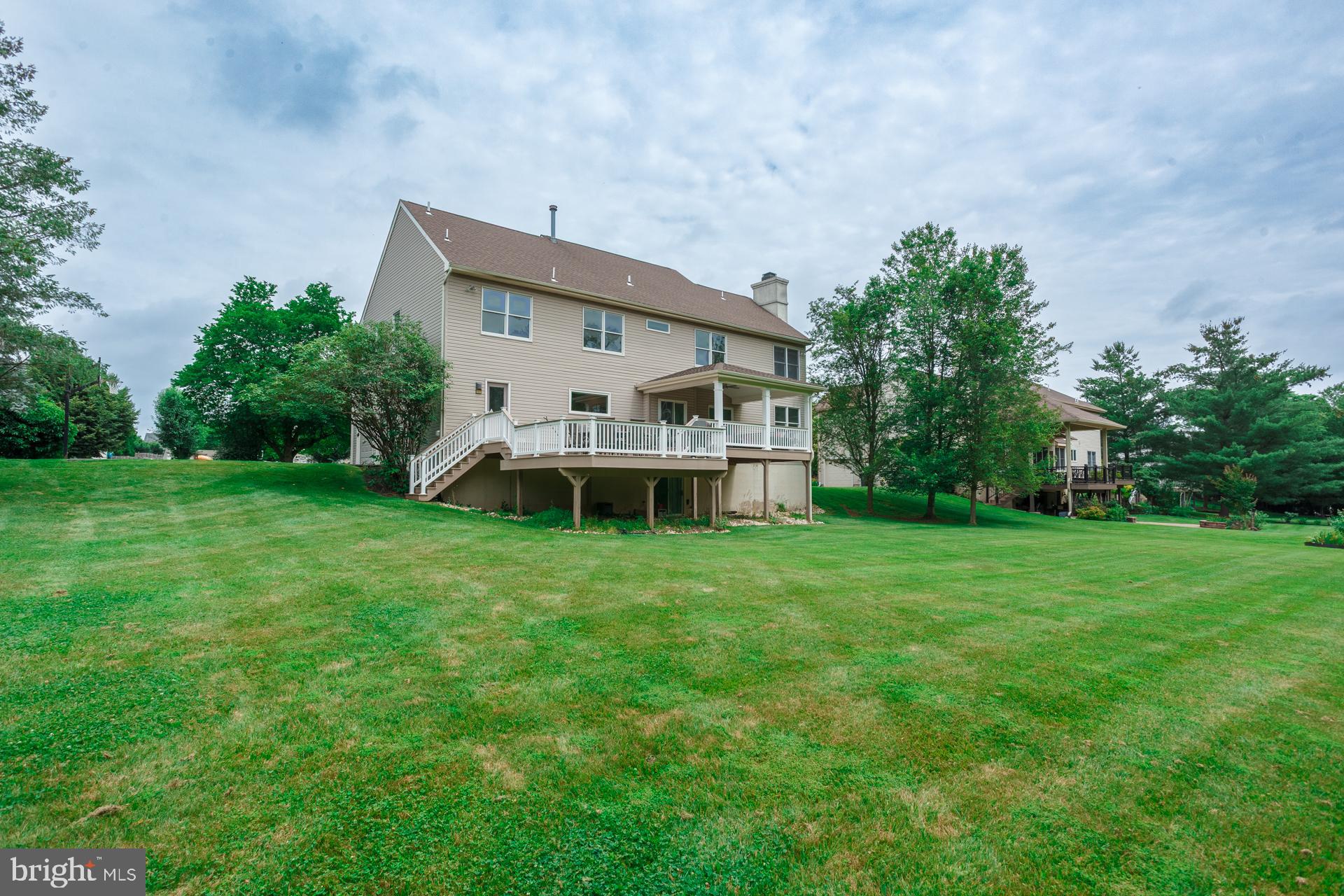 HILLS AT NORTHAMPT - Residential