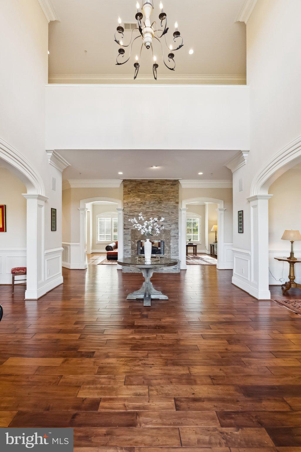 POTOMAC MANOR - Residential