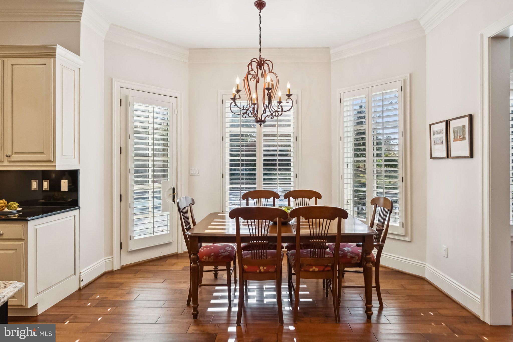 POTOMAC MANOR - Residential