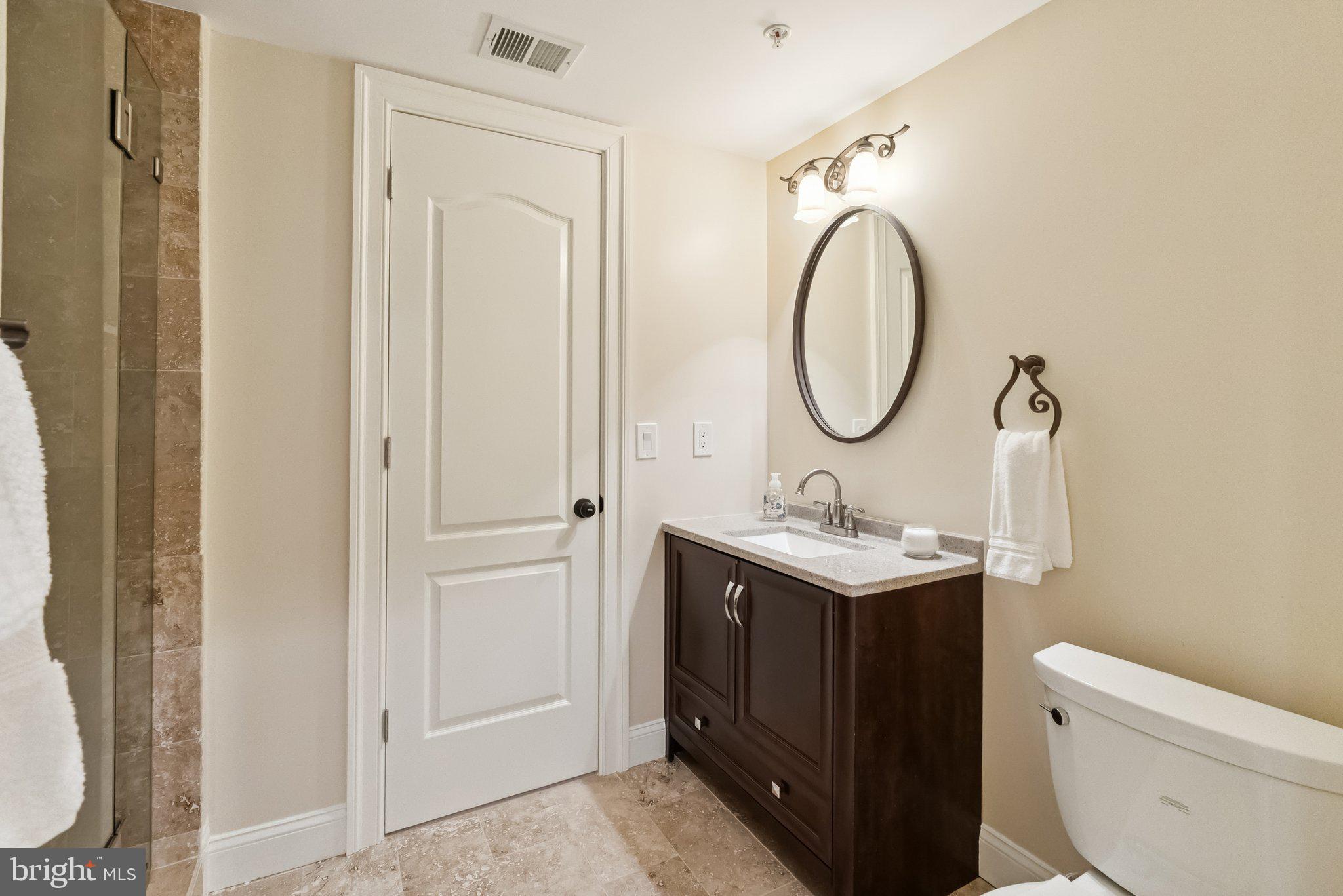 POTOMAC MANOR - Residential