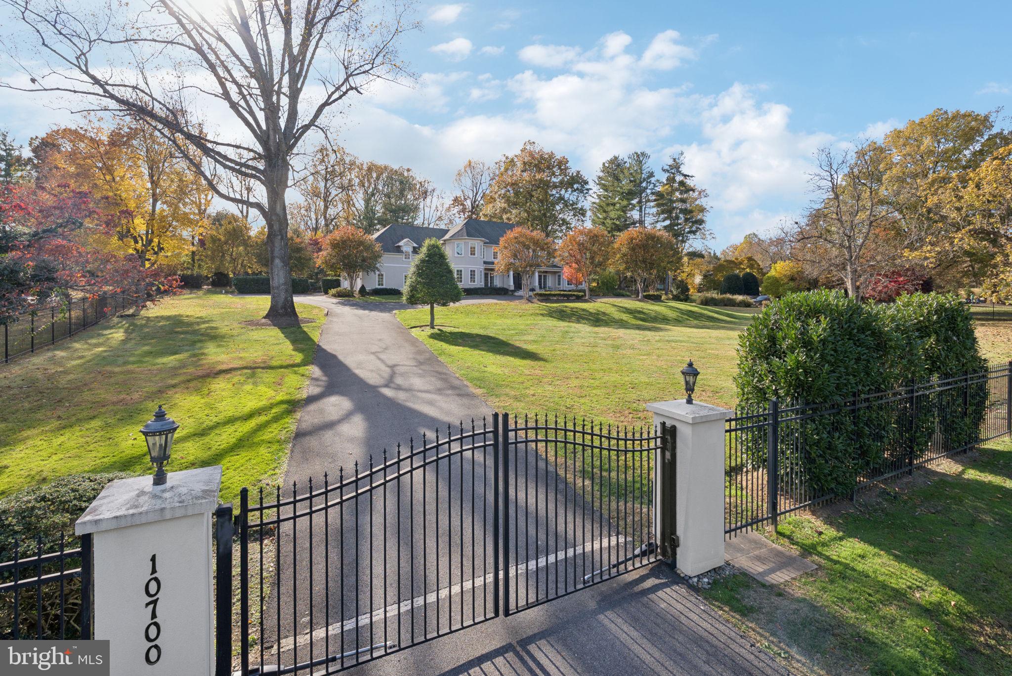 POTOMAC MANOR - Residential