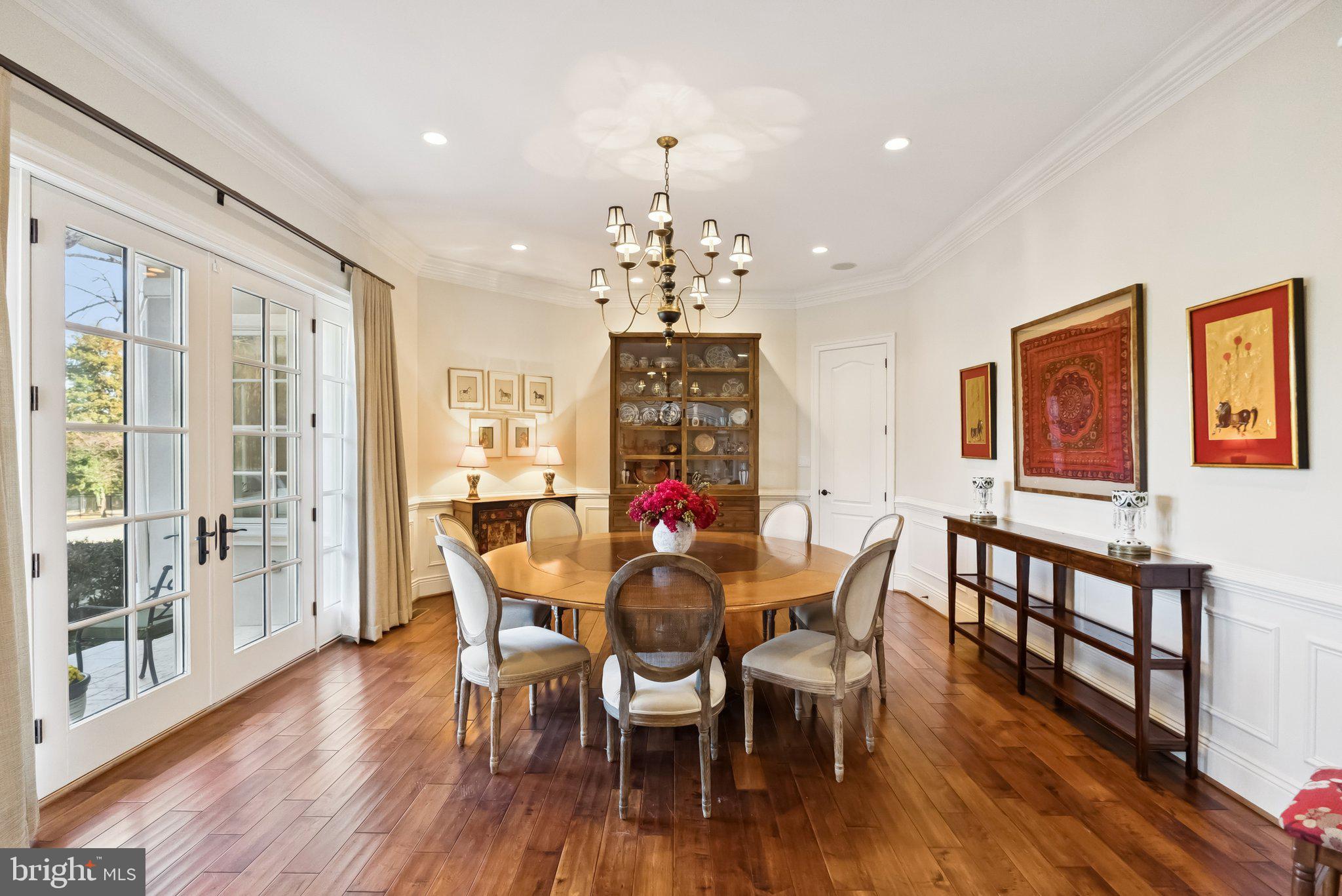 POTOMAC MANOR - Residential