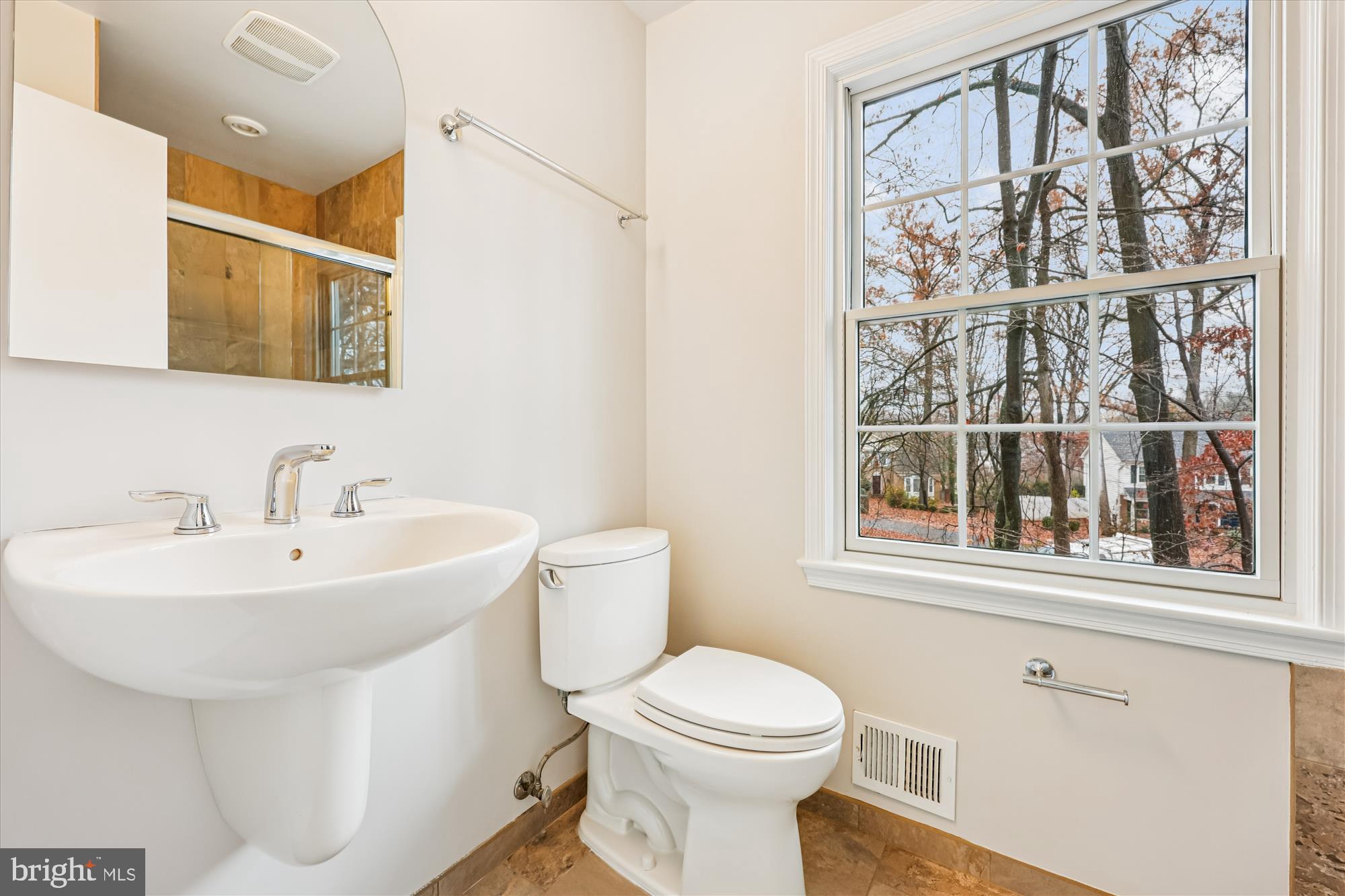 INVERNESS FOREST - Residential