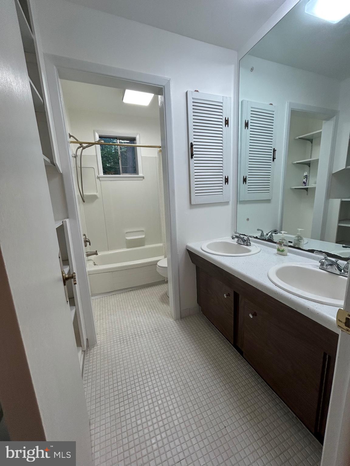 WHITFORD HILLS - Residential