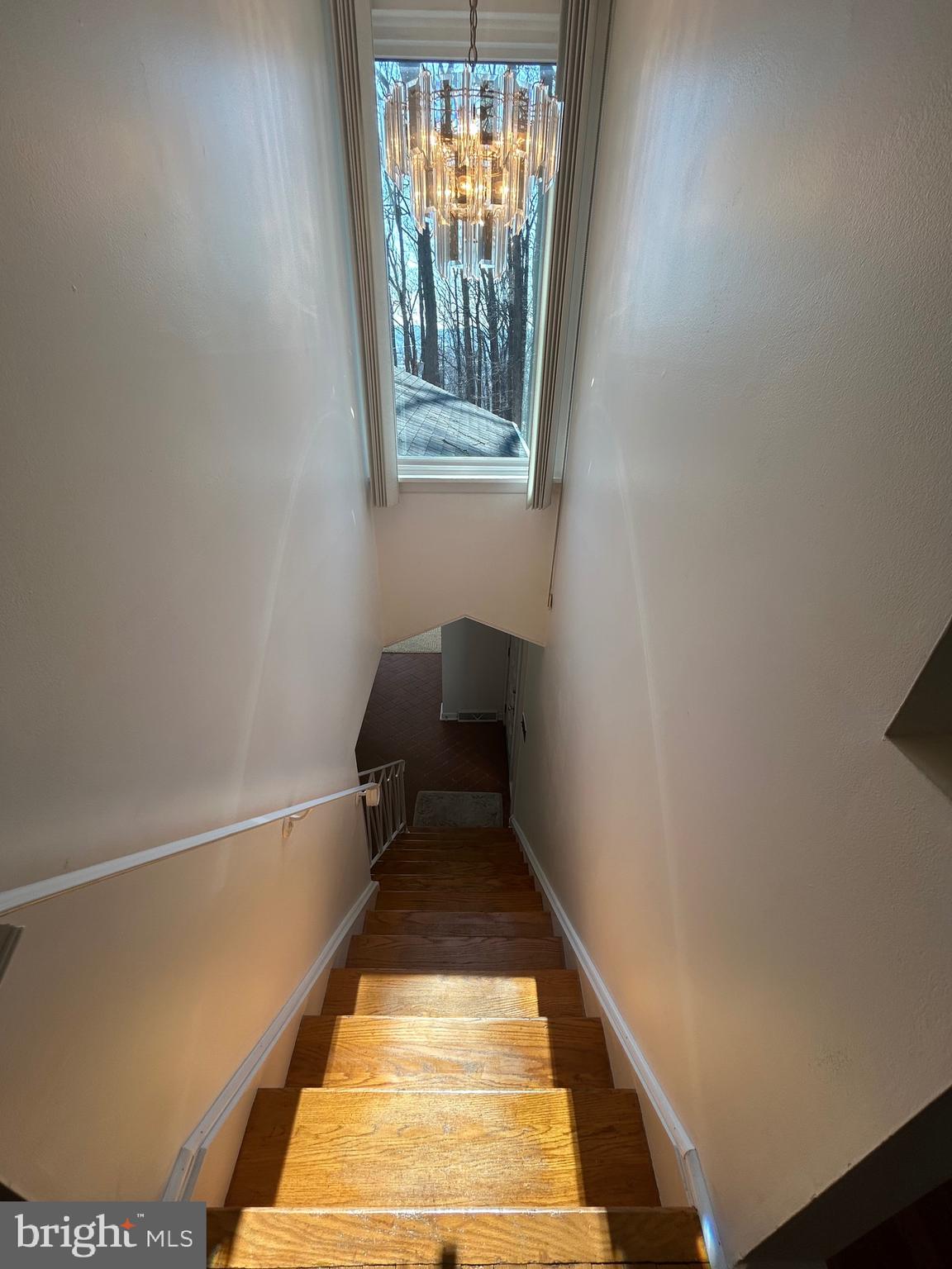 WHITFORD HILLS - Residential