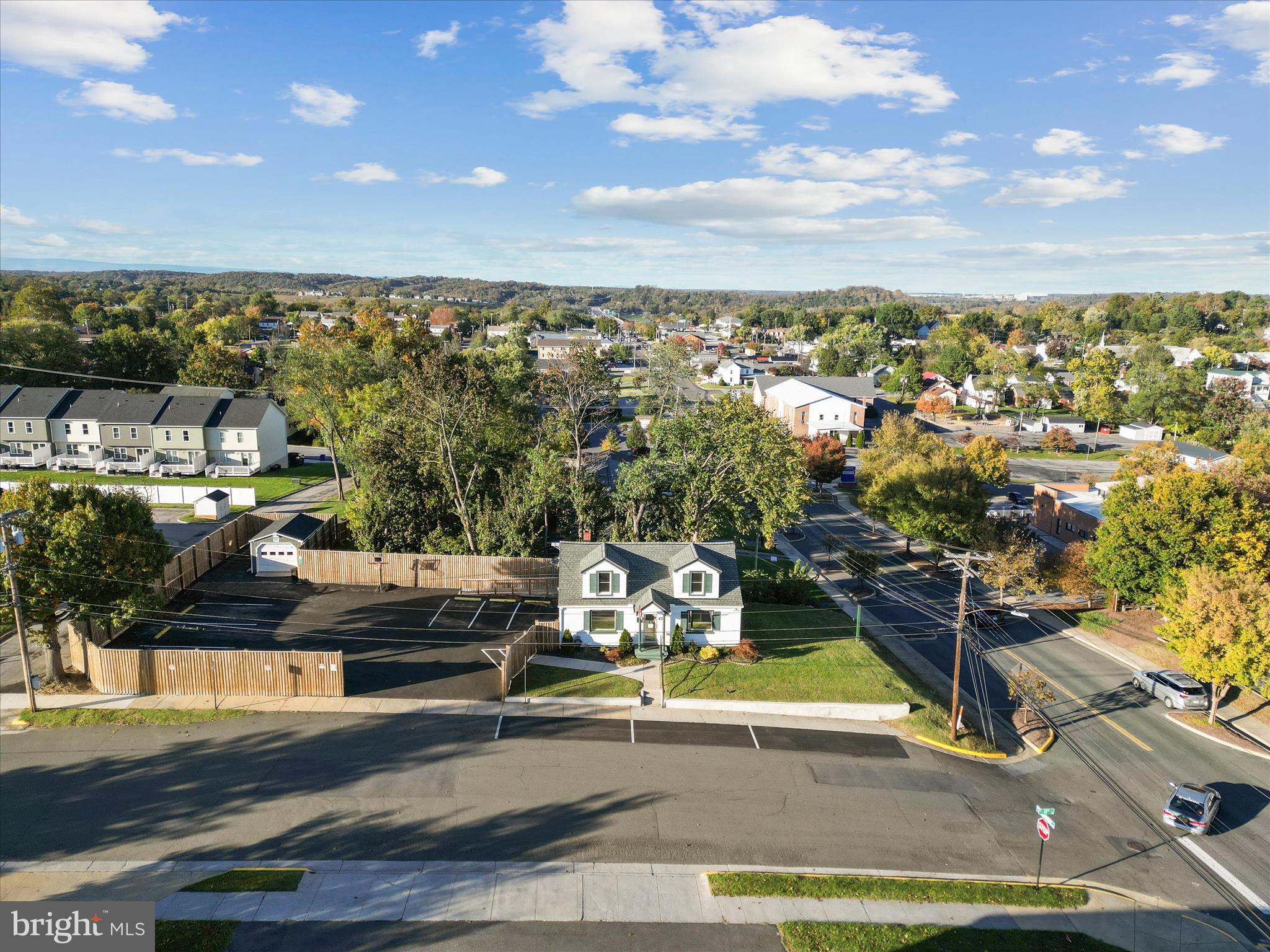 COLLEGE HEIGHTS - Commercial Sale