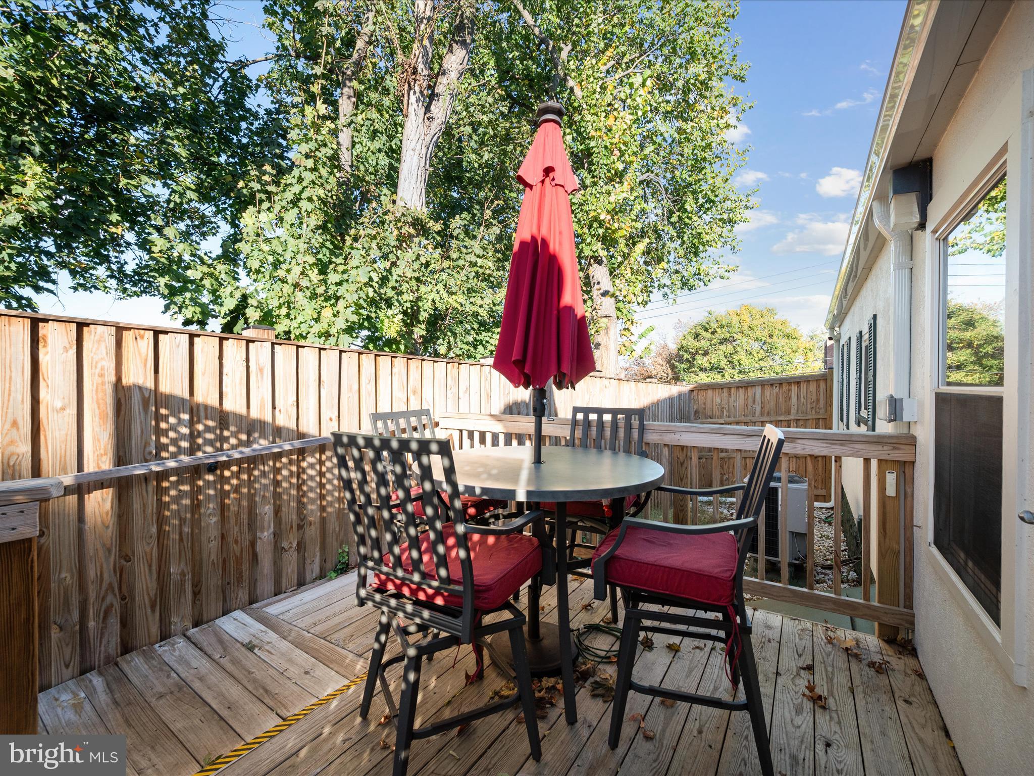 COLLEGE HEIGHTS - Commercial Sale