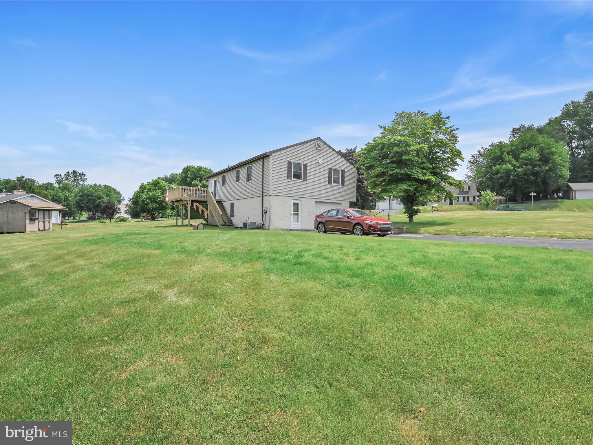 TANGLEWOOD - Residential