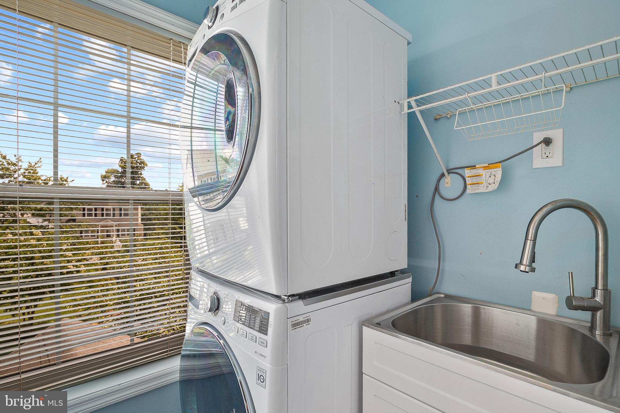 NEW COLONY VILLAGE - Residential