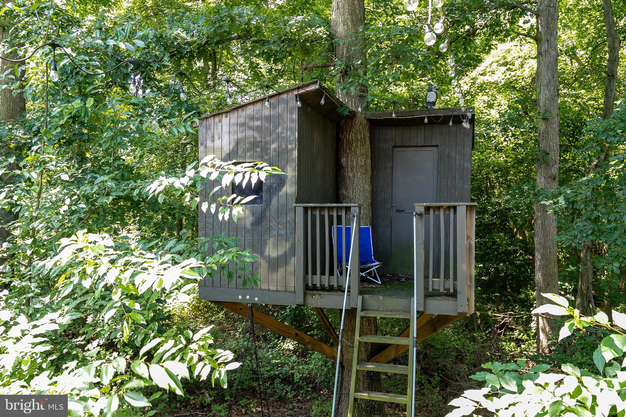 NEW COLONY VILLAGE - Residential