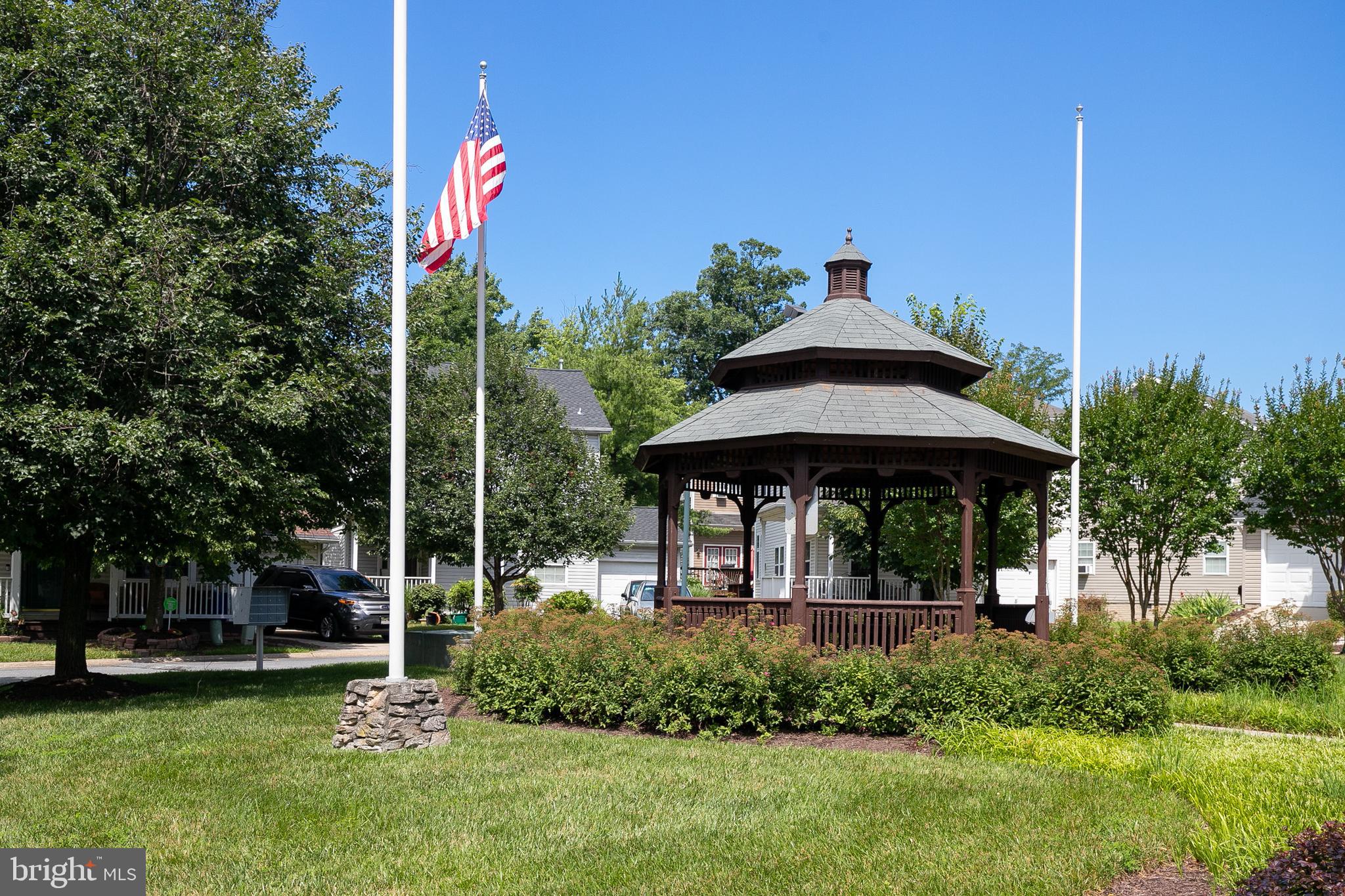 NEW COLONY VILLAGE - Residential