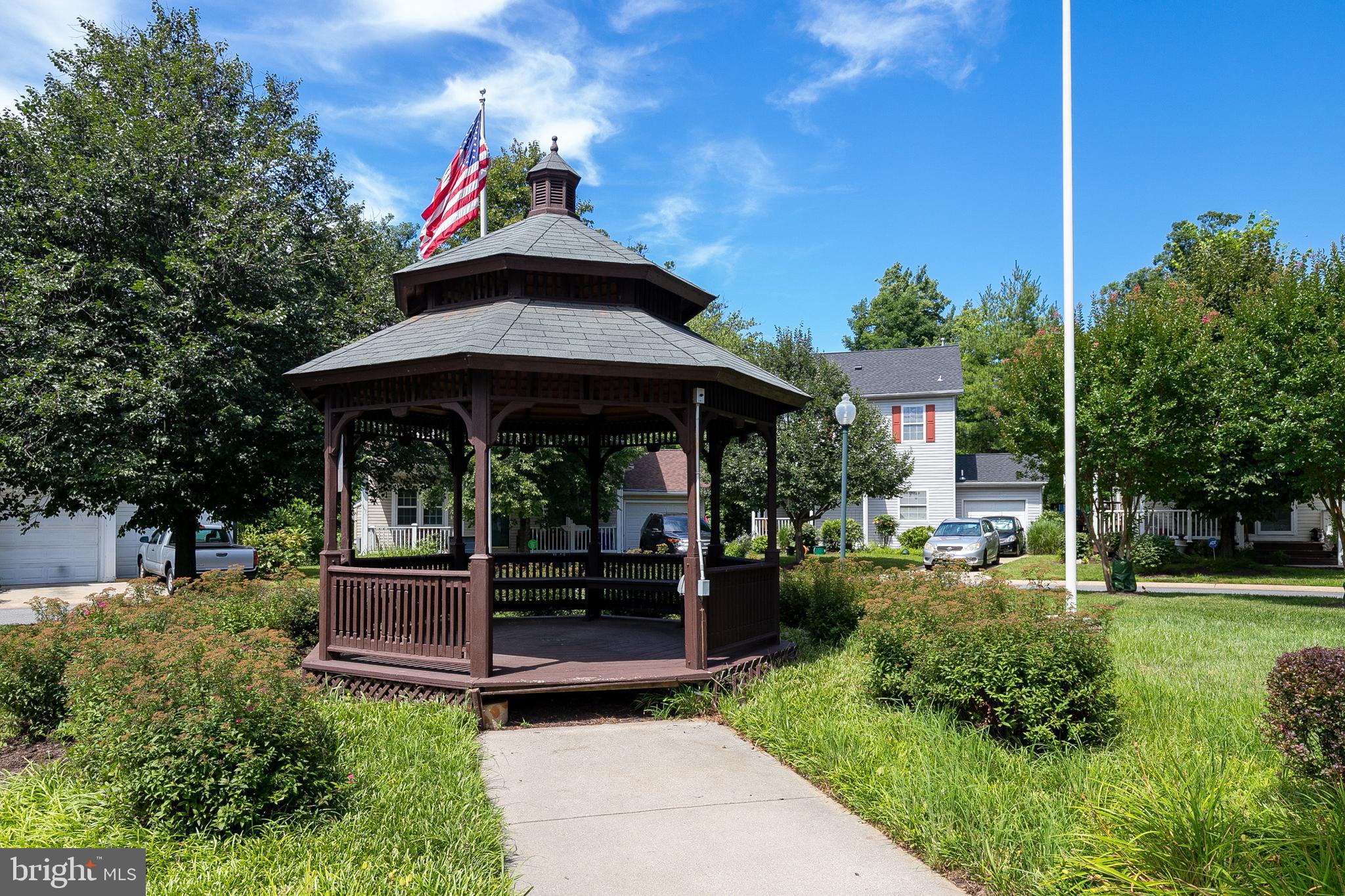 NEW COLONY VILLAGE - Residential