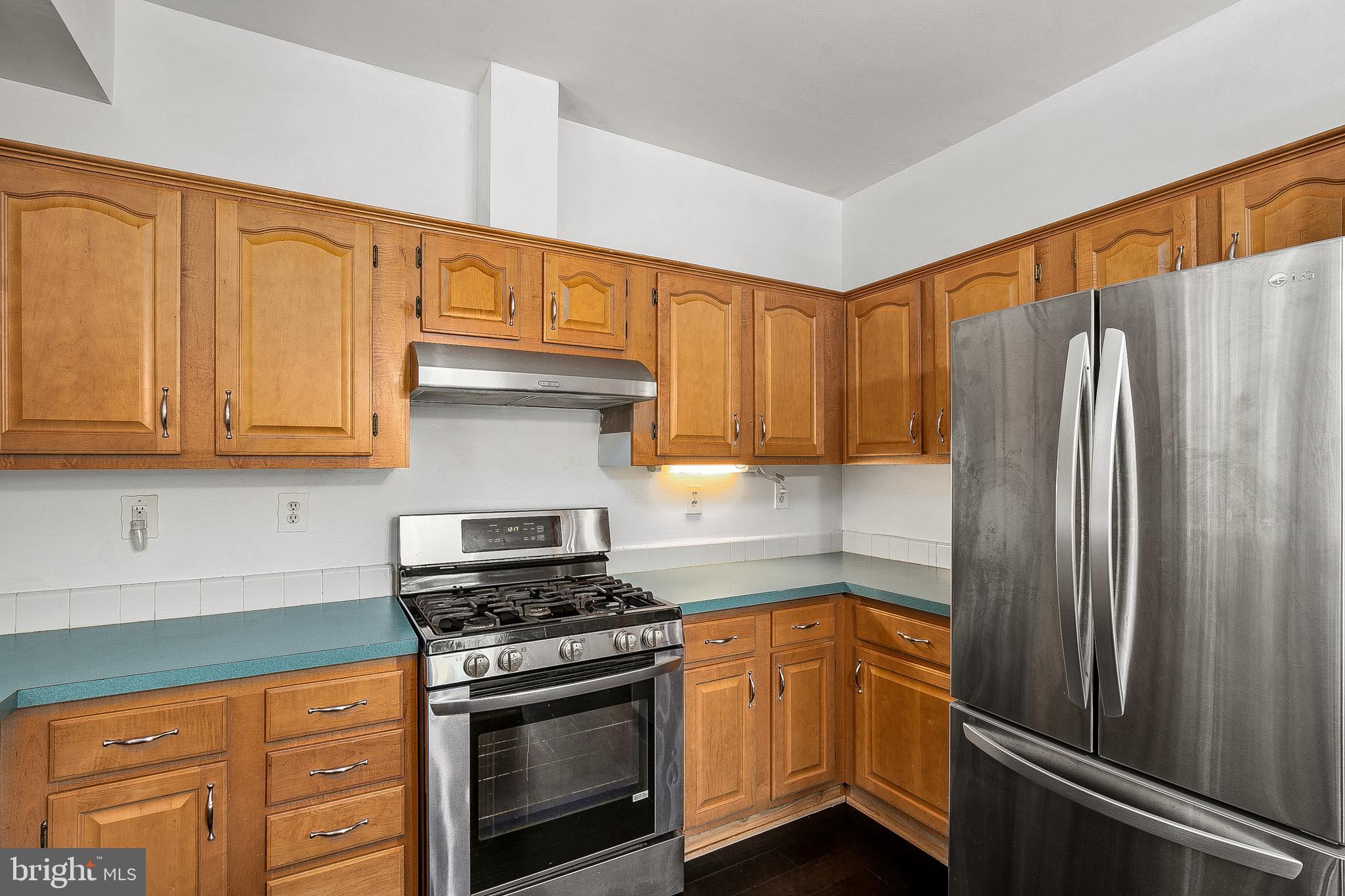 NEW COLONY VILLAGE - Residential