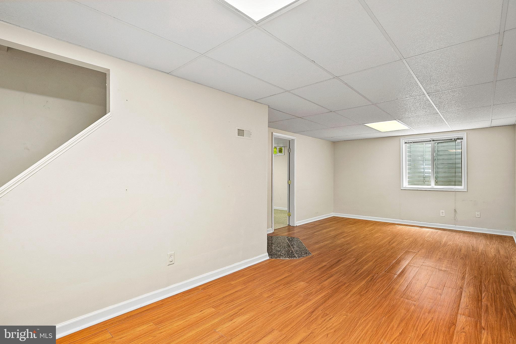 NEW COLONY VILLAGE - Residential