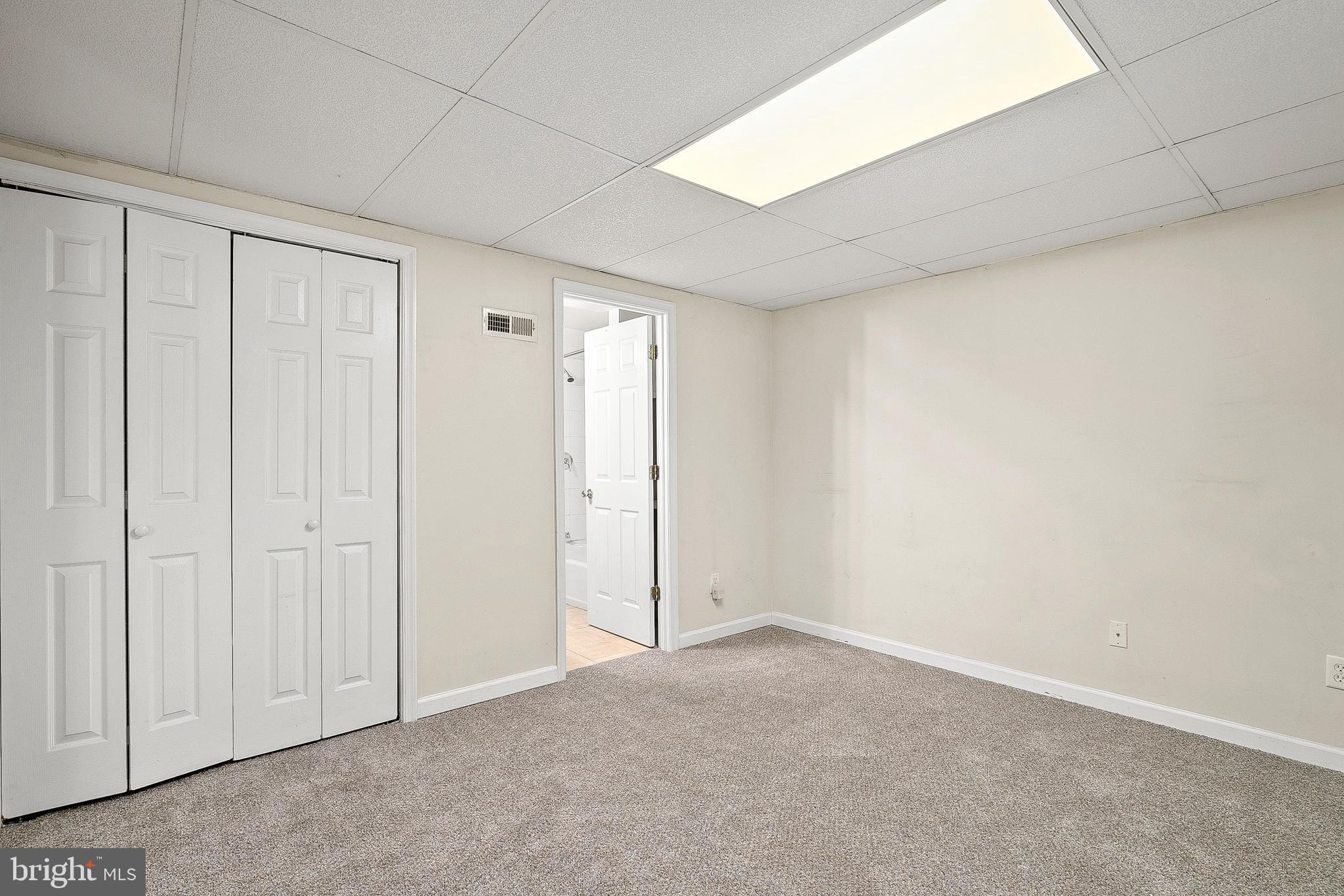 NEW COLONY VILLAGE - Residential