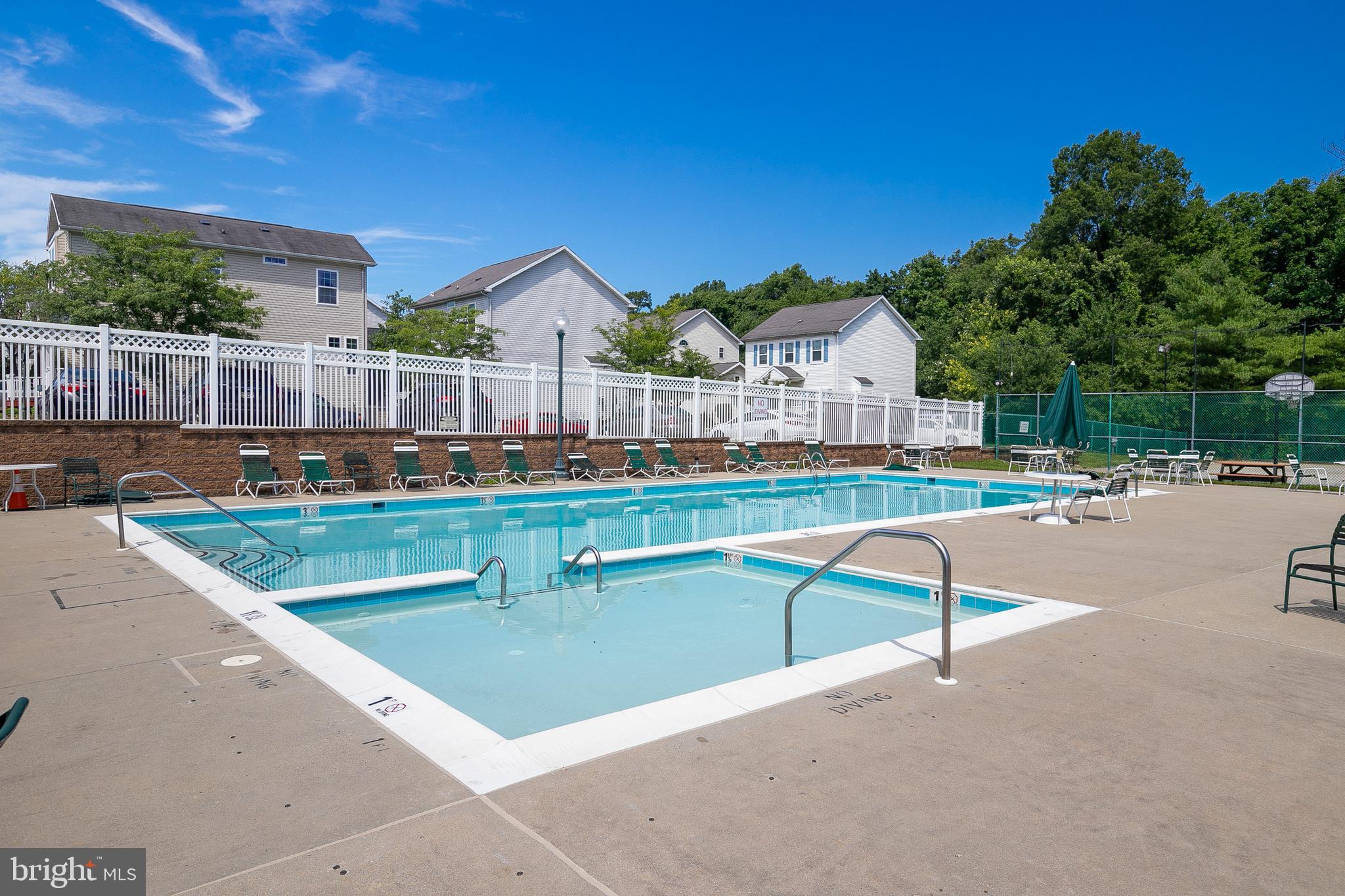 NEW COLONY VILLAGE - Residential