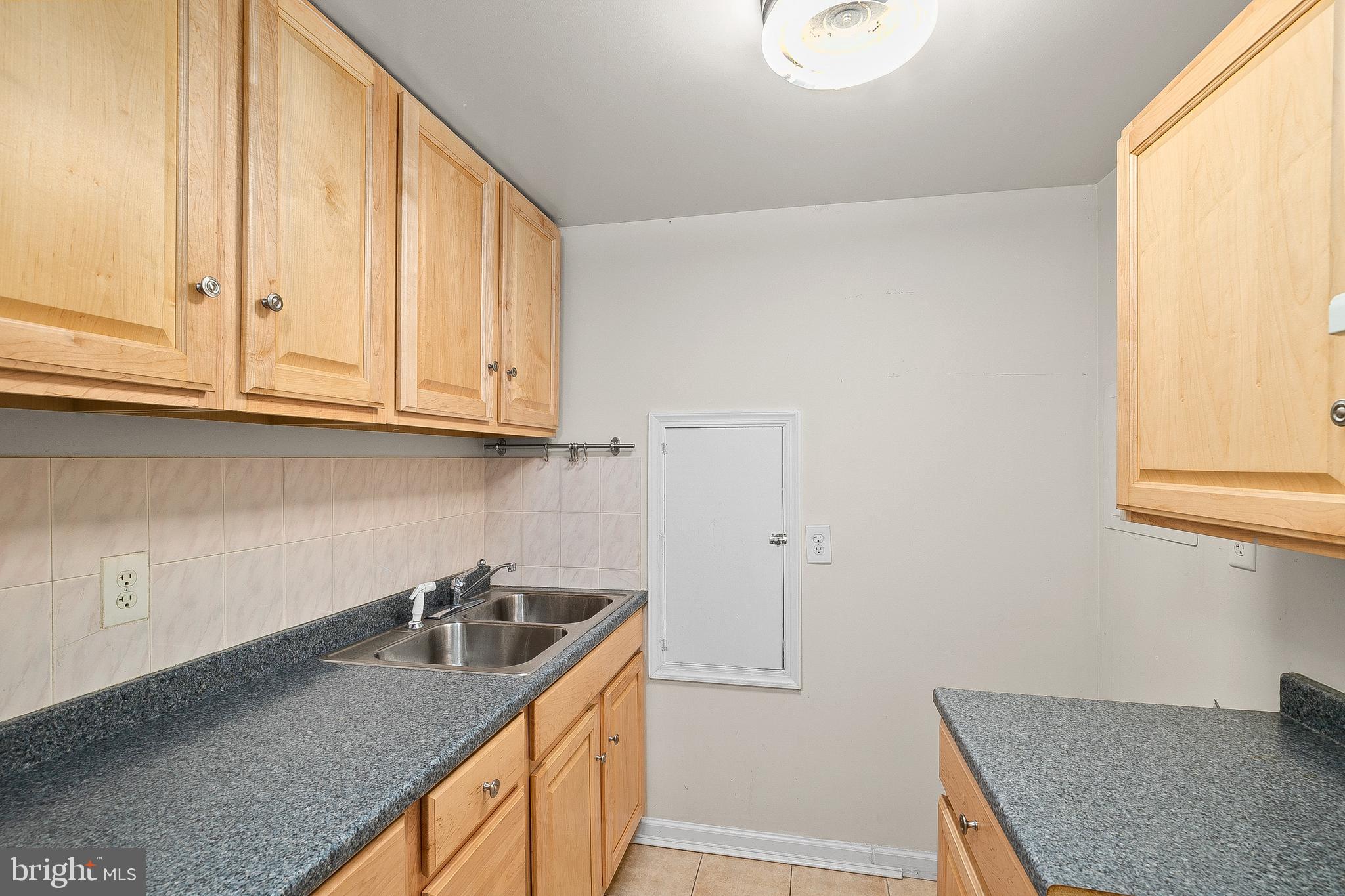 NEW COLONY VILLAGE - Residential