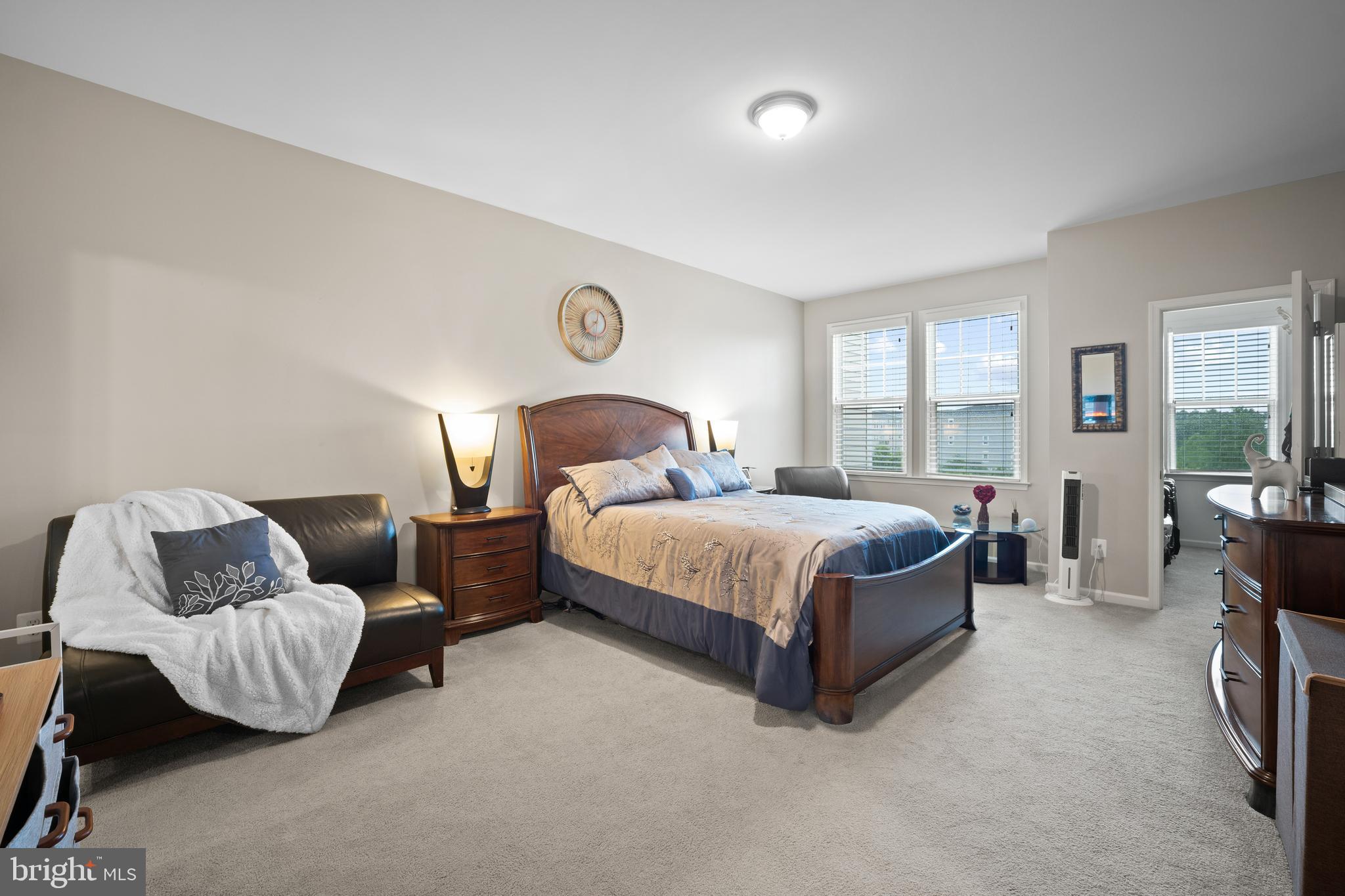 STONE RIDGE LANDBAY 5R - Residential