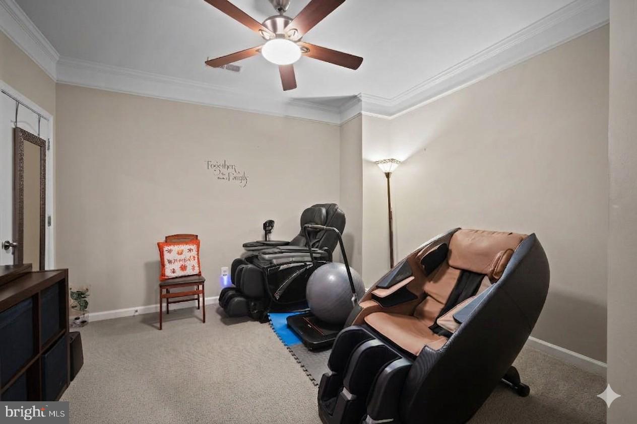 STONE RIDGE LANDBAY 5R - Residential