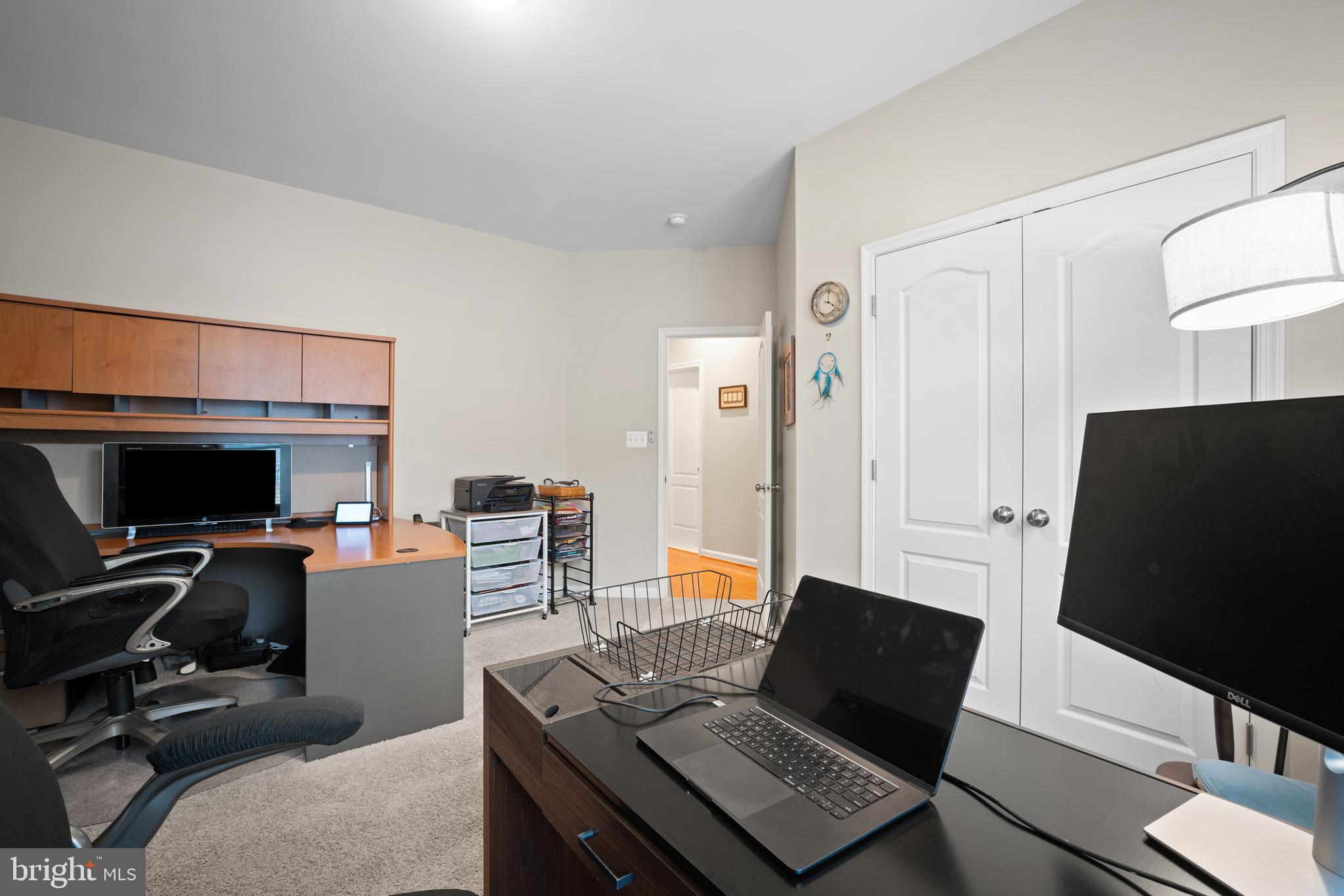 STONE RIDGE LANDBAY 5R - Residential