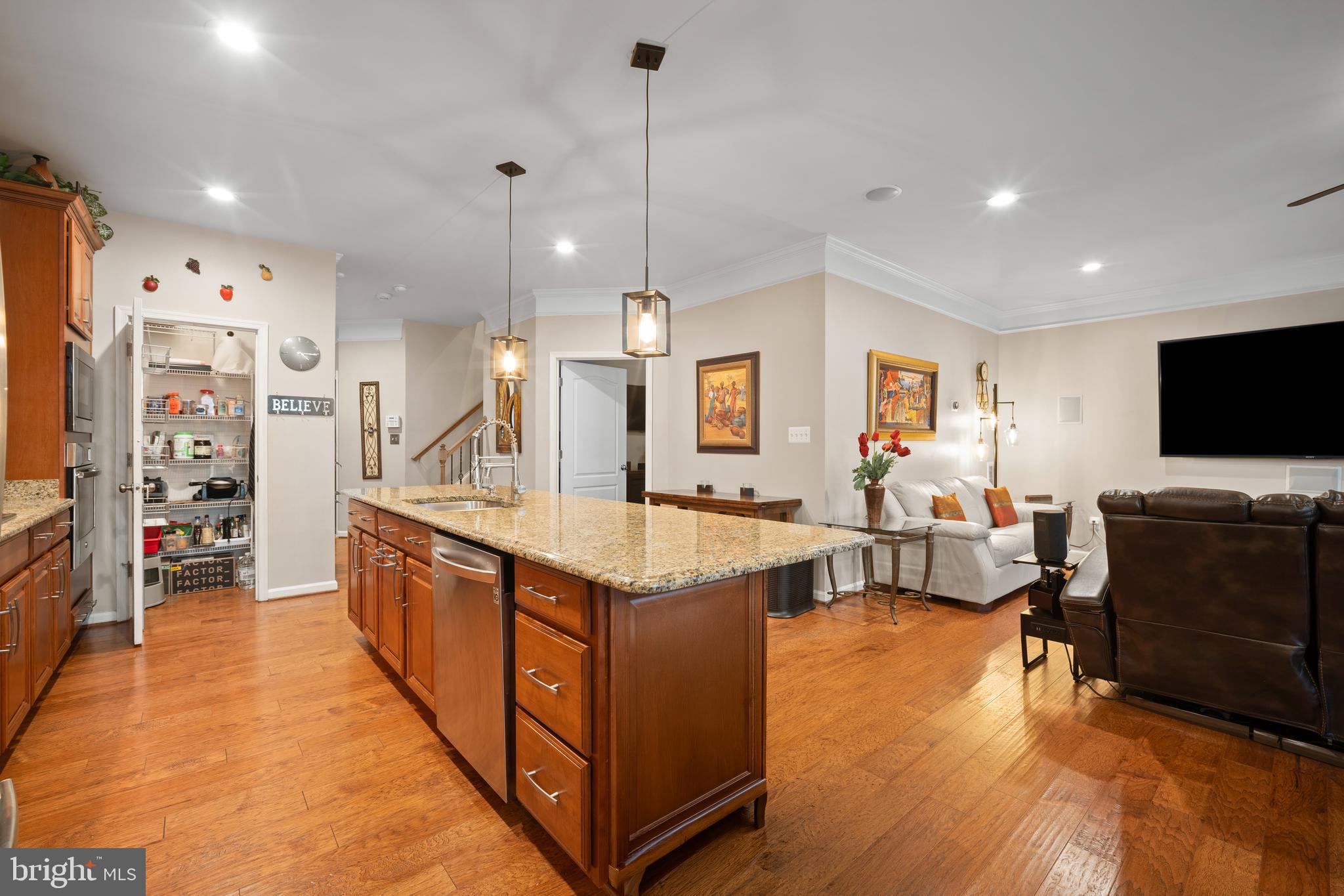 STONE RIDGE LANDBAY 5R - Residential