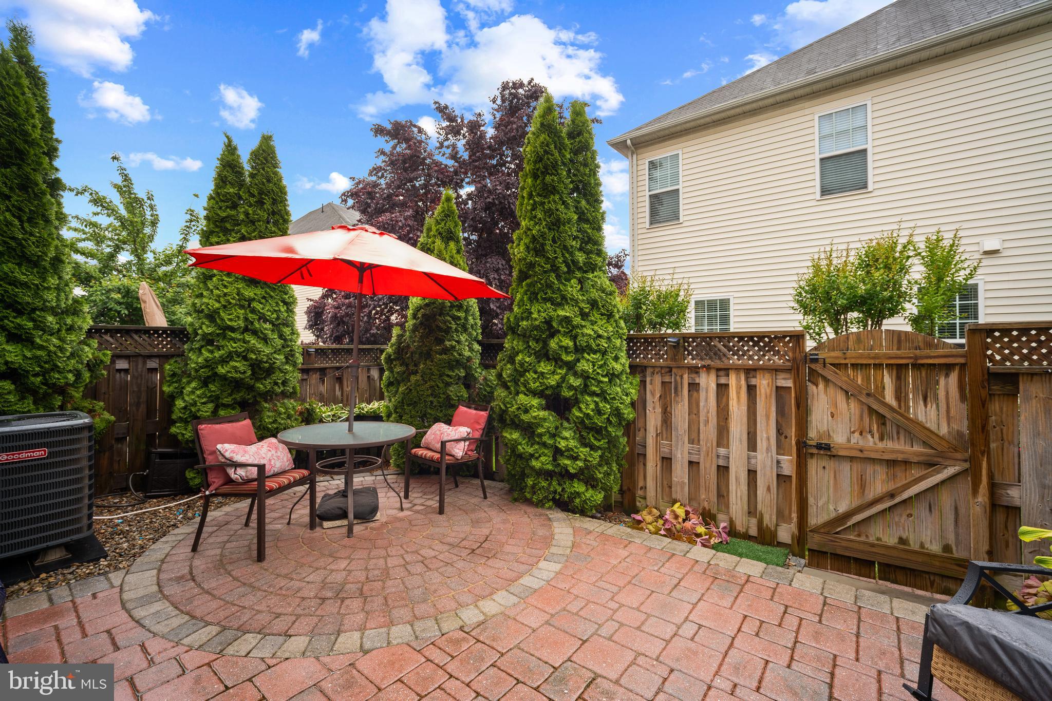 STONE RIDGE LANDBAY 5R - Residential