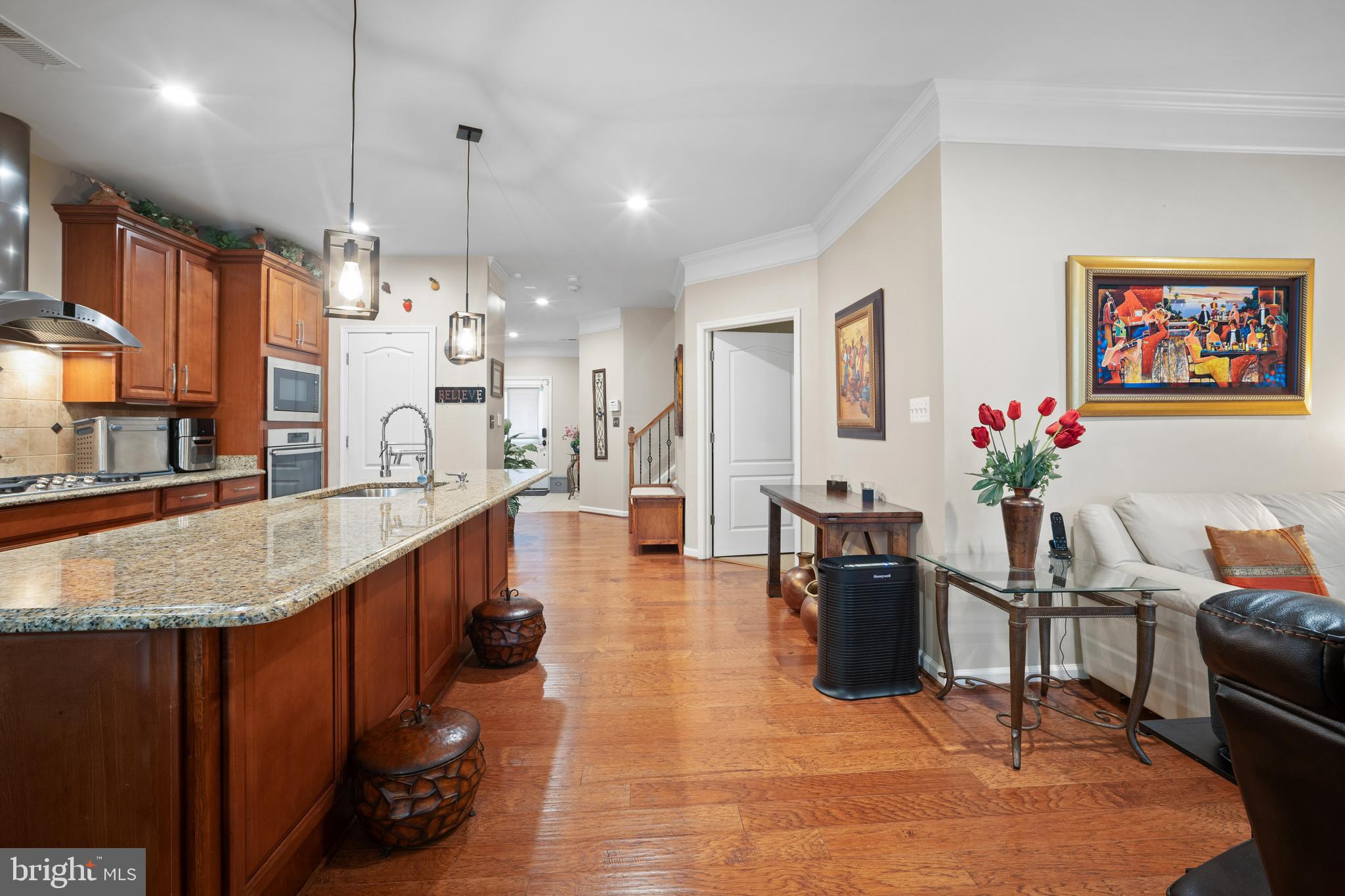 STONE RIDGE LANDBAY 5R - Residential
