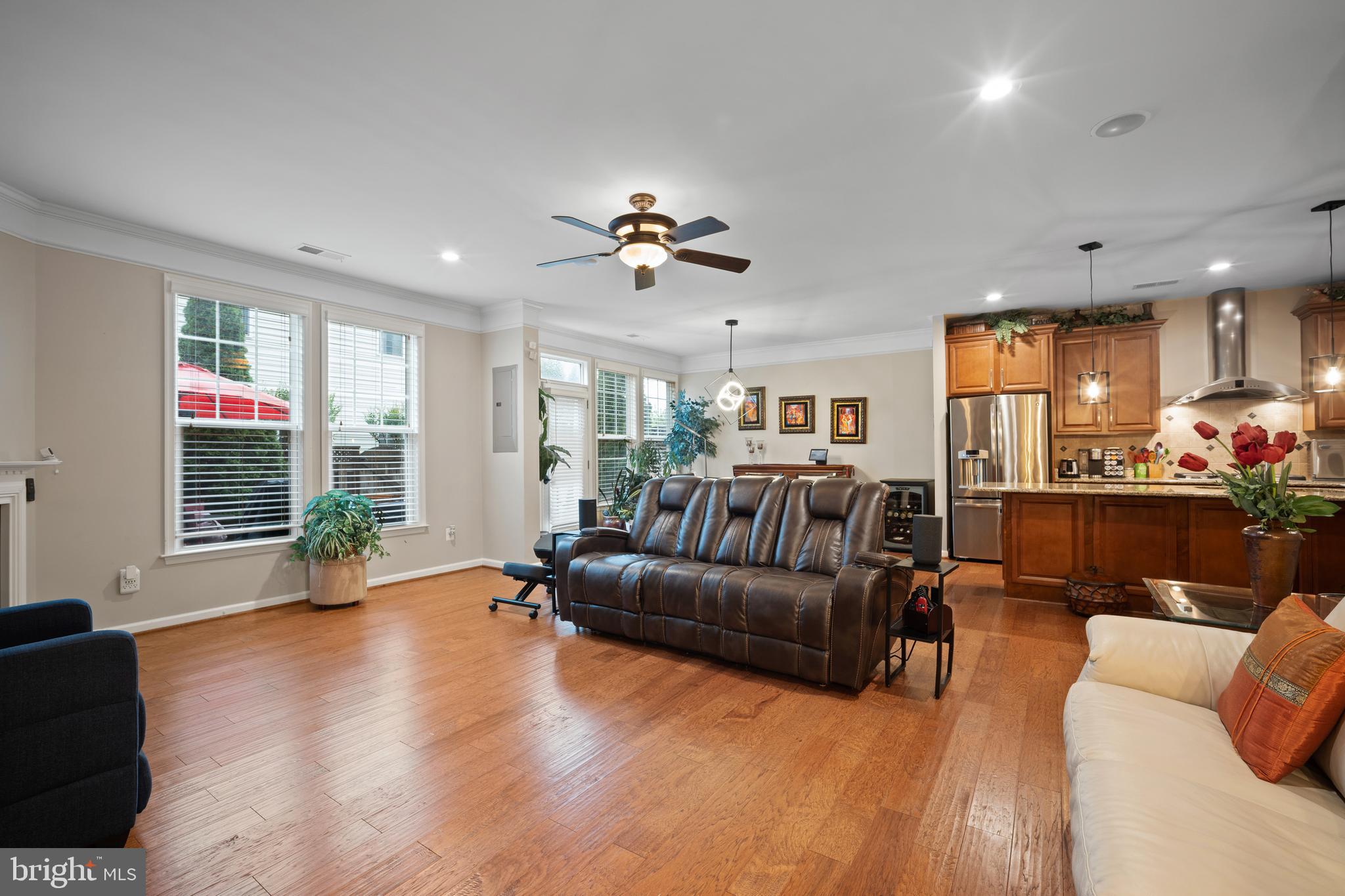 STONE RIDGE LANDBAY 5R - Residential