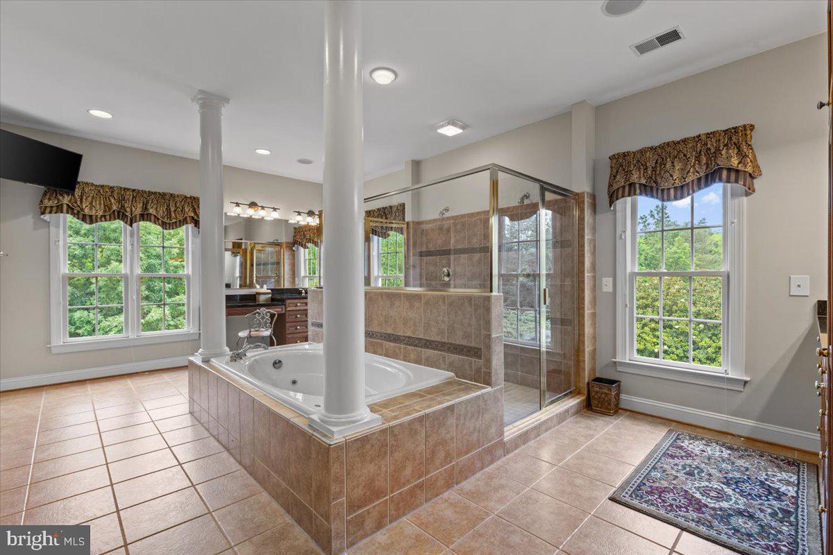 CEDAR CREST - Residential