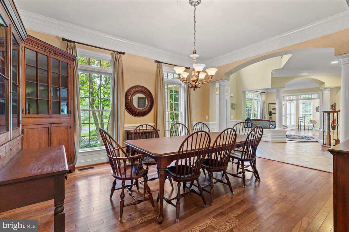 CEDAR CREST - Residential