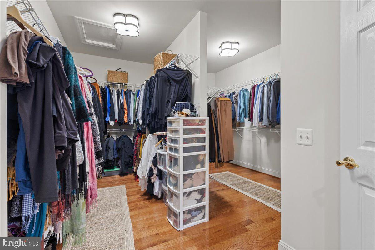 CEDAR CREST - Residential