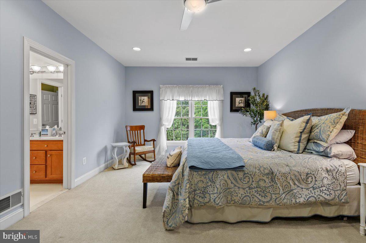 CEDAR CREST - Residential