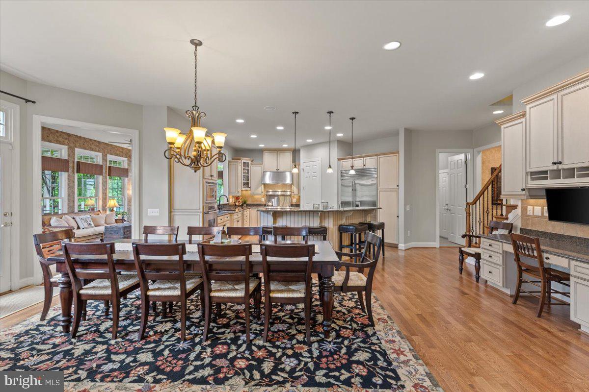 CEDAR CREST - Residential