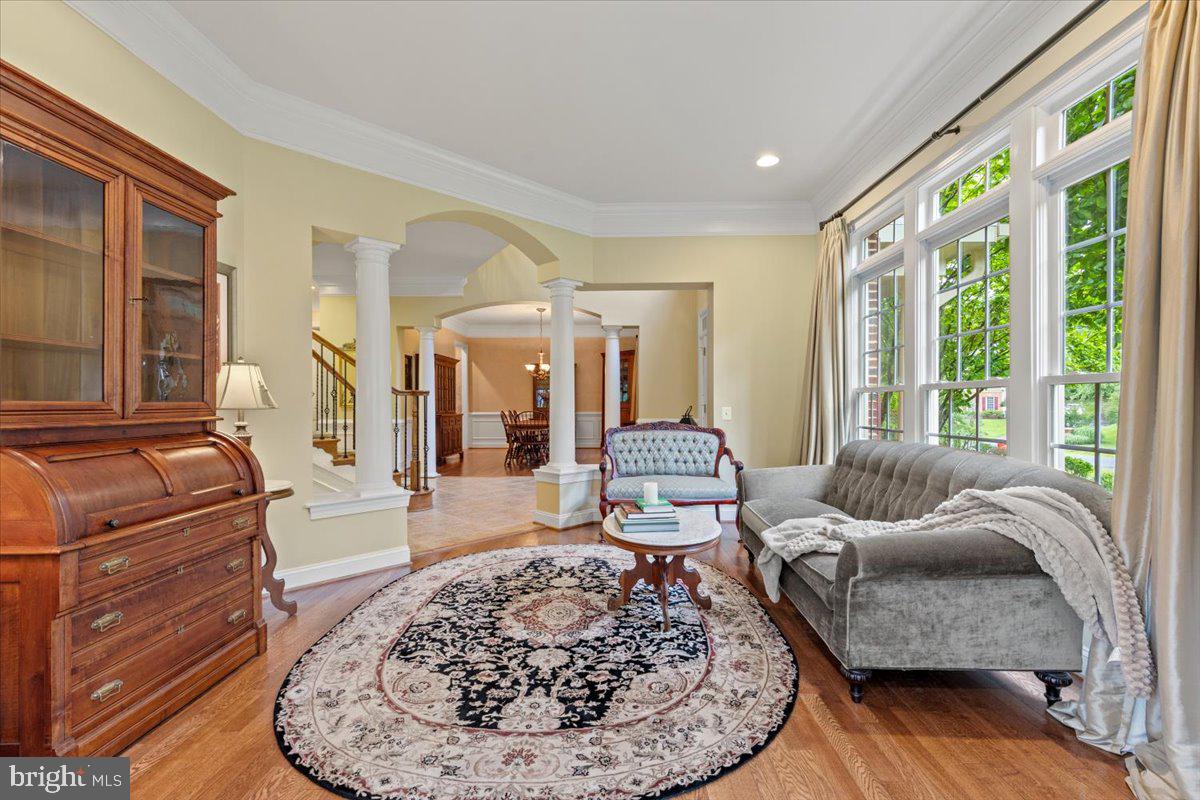 CEDAR CREST - Residential