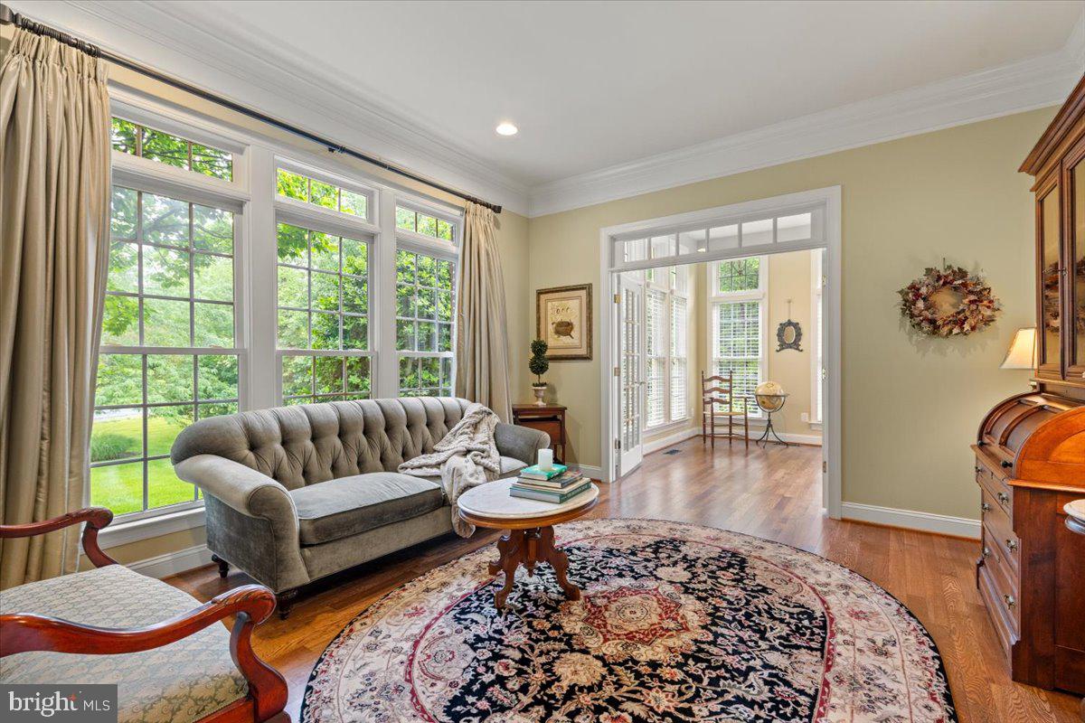 CEDAR CREST - Residential